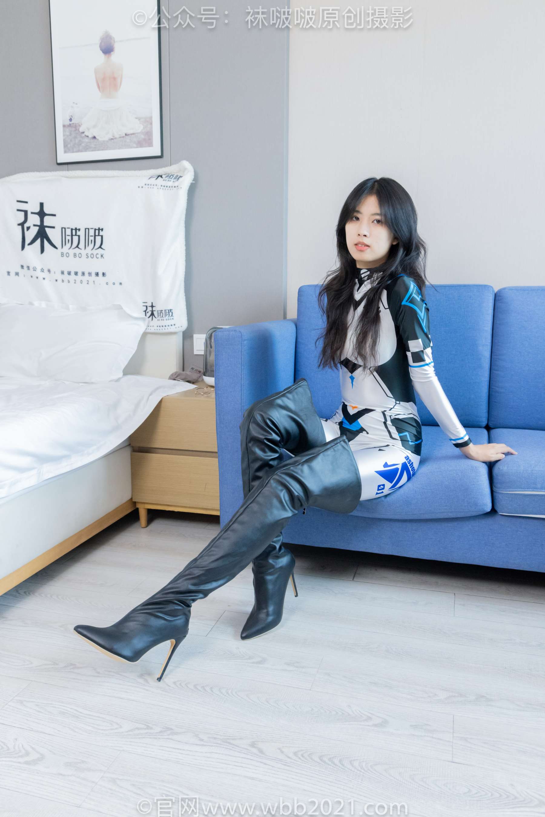 《[BoBoSocks袜啵啵] NO.434 奶油-cos服、两双靴子、薄肉丝、薄黑丝（脚尖加固款）（花絮版）[155P-1V-7.62G]》作品图