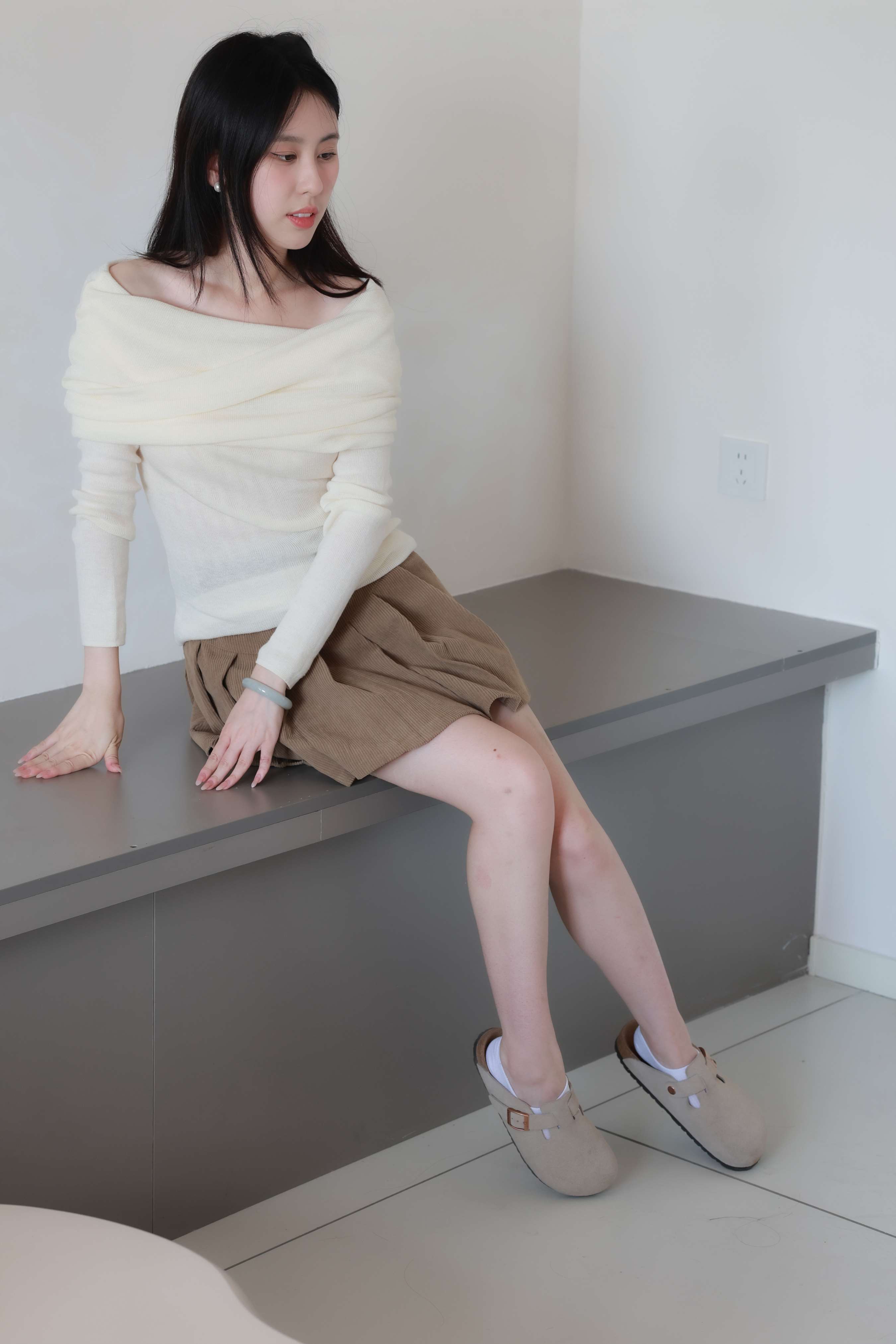 《yaya 白船袜の嫩足》作品图