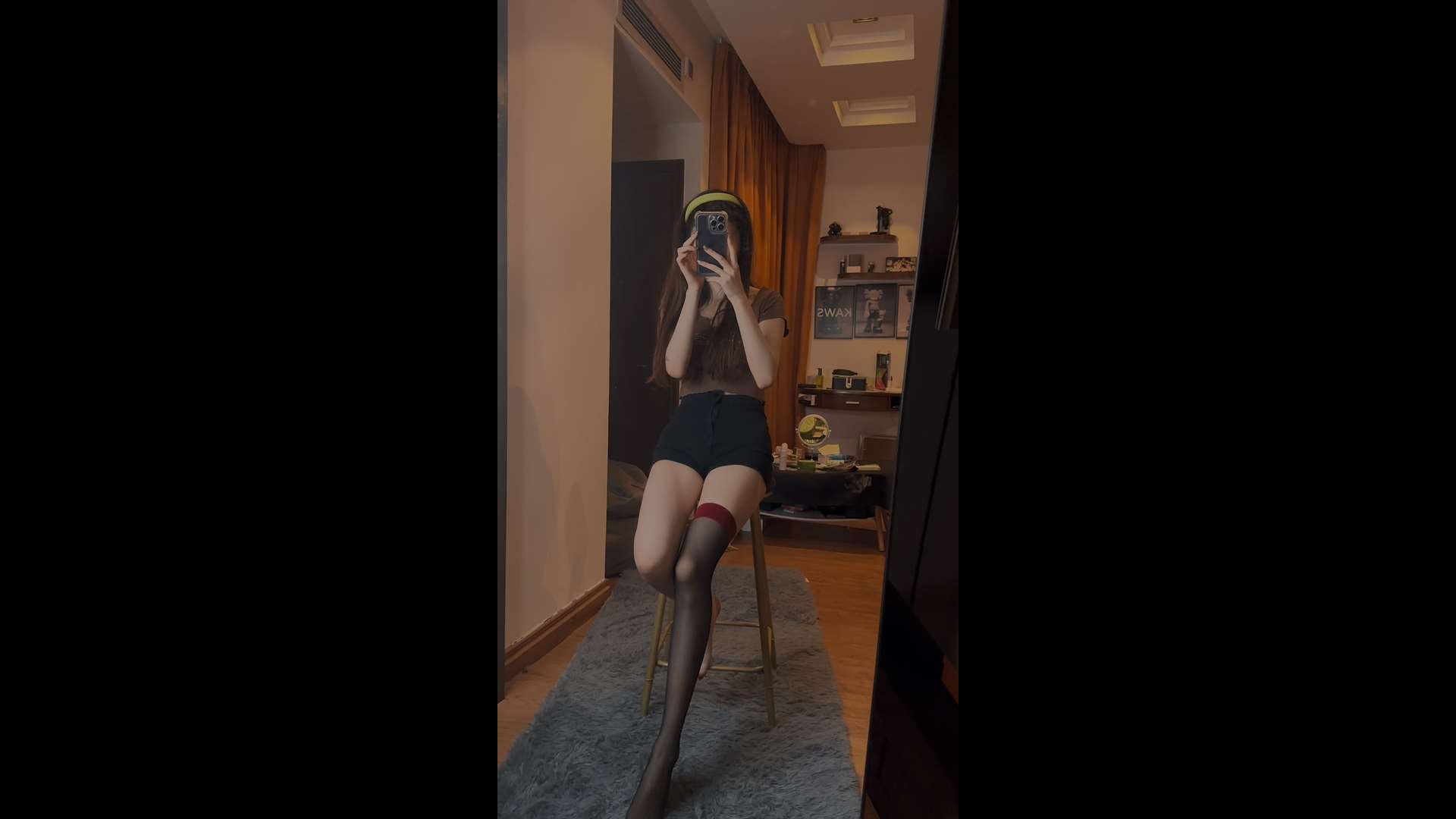 《[寄卖视频]抖音网红足模-私人订制66-85合集》作品图