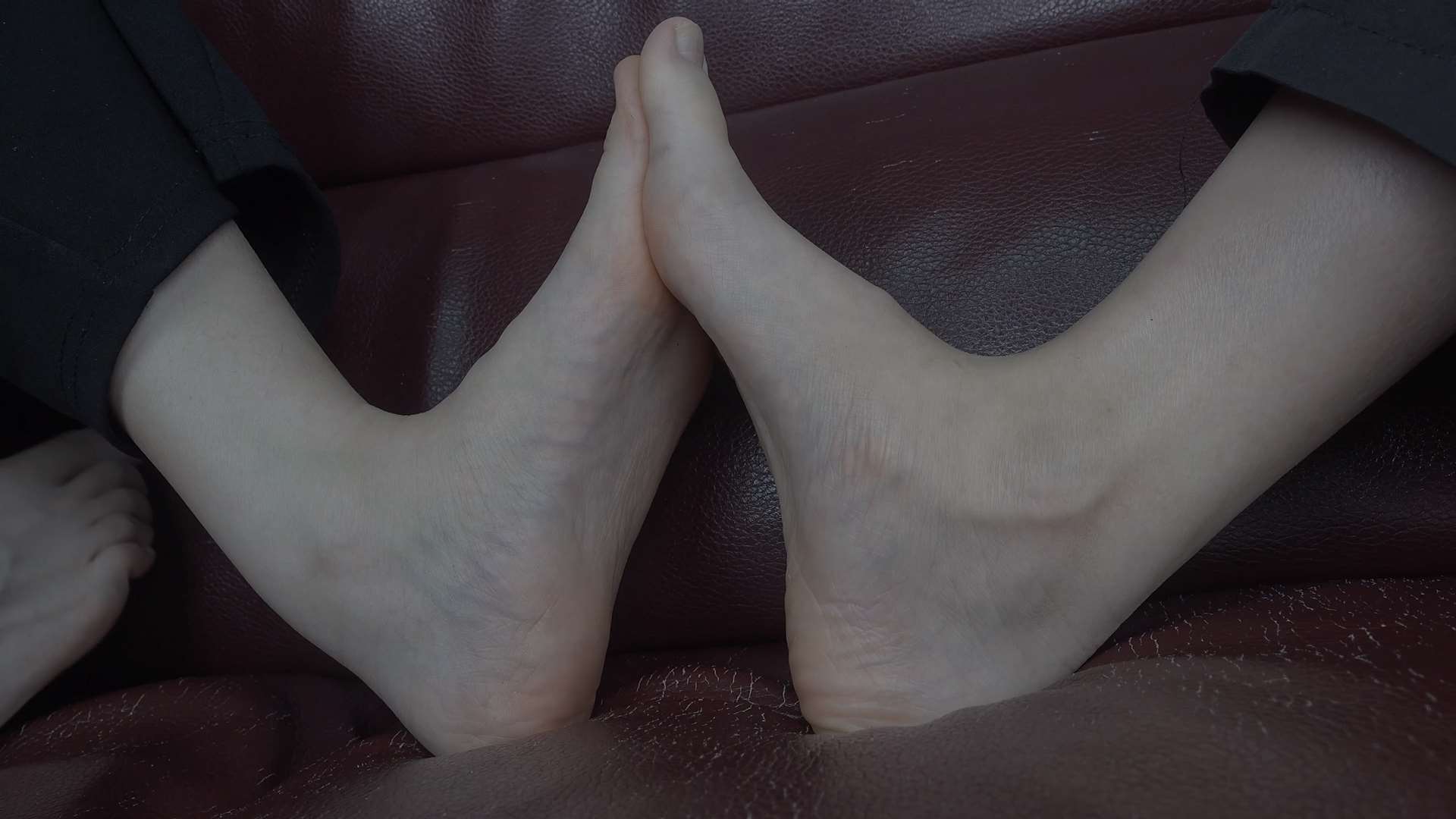 《[视频]小花和潘婷沙发上秀美脚》作品图