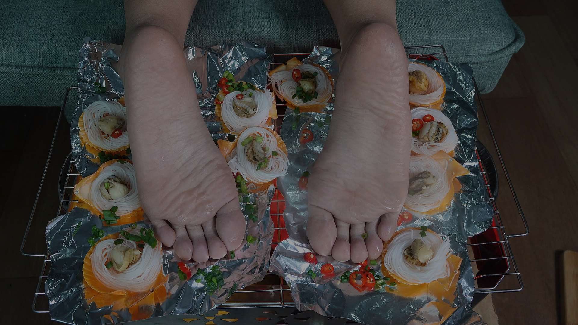 《[视频]欣欣的烧烤食物美脚》作品图