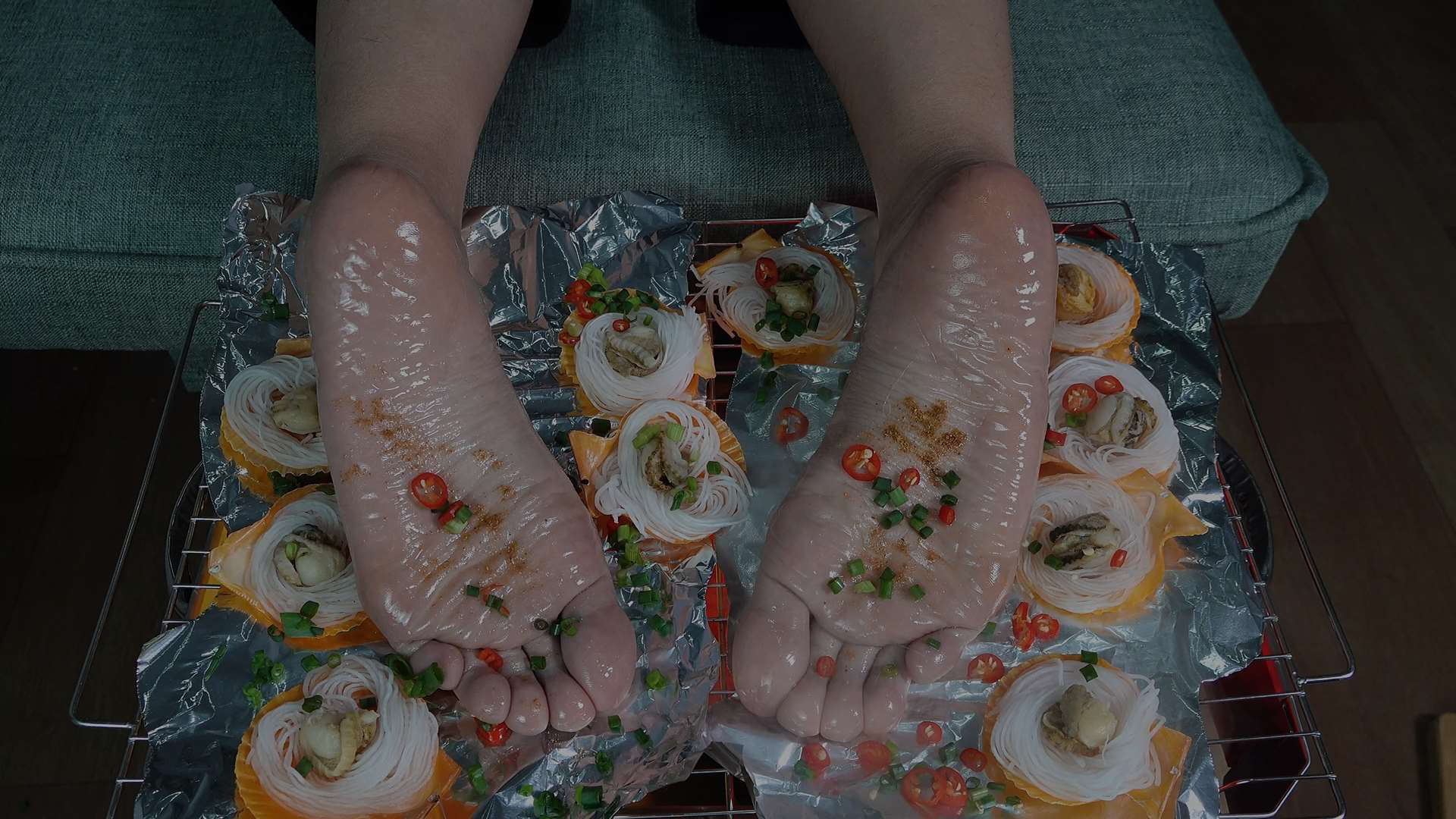 《[视频]欣欣的烧烤食物美脚》作品图