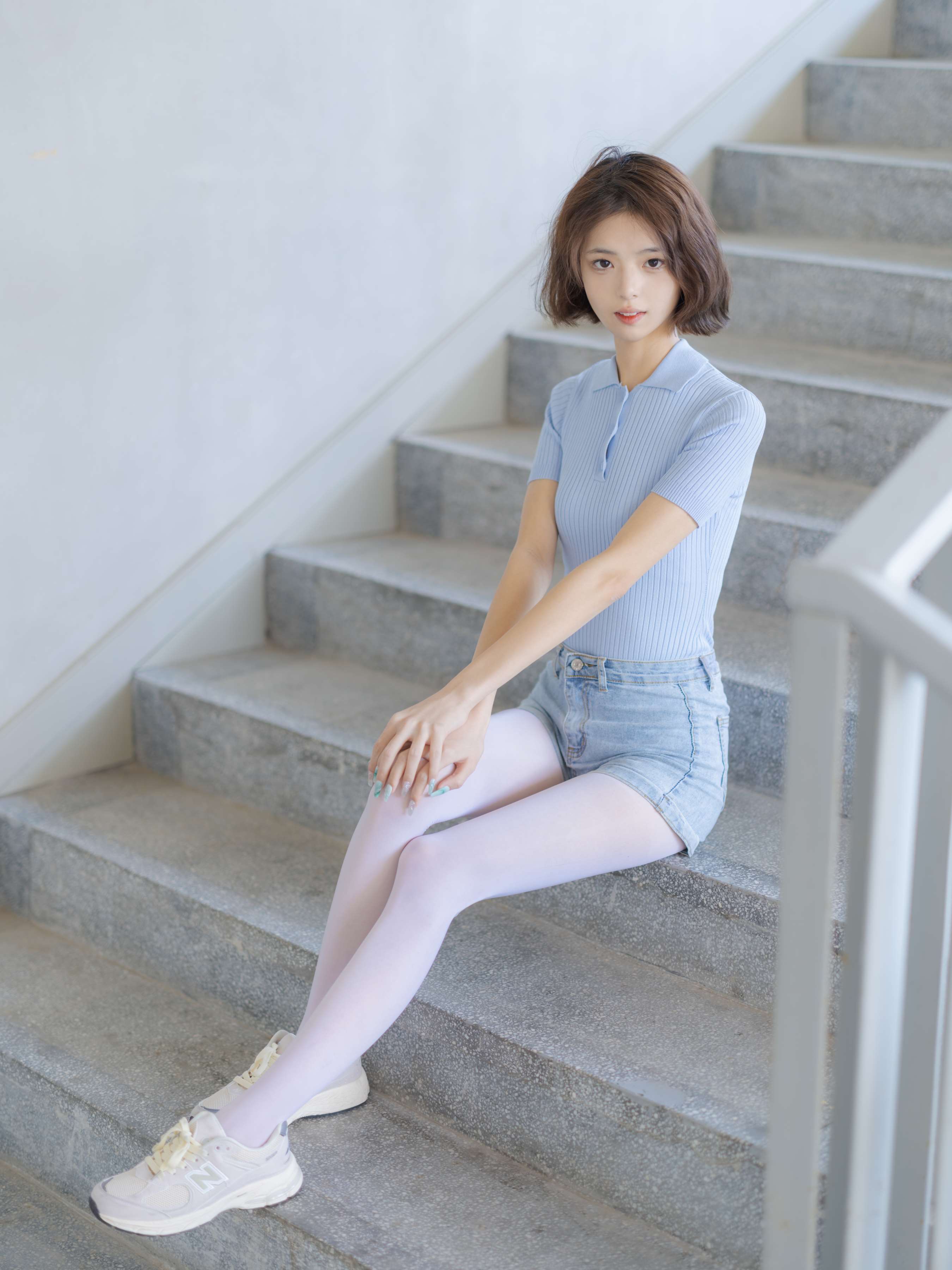 《媛媛-试拍-15D超薄白丝》作品图