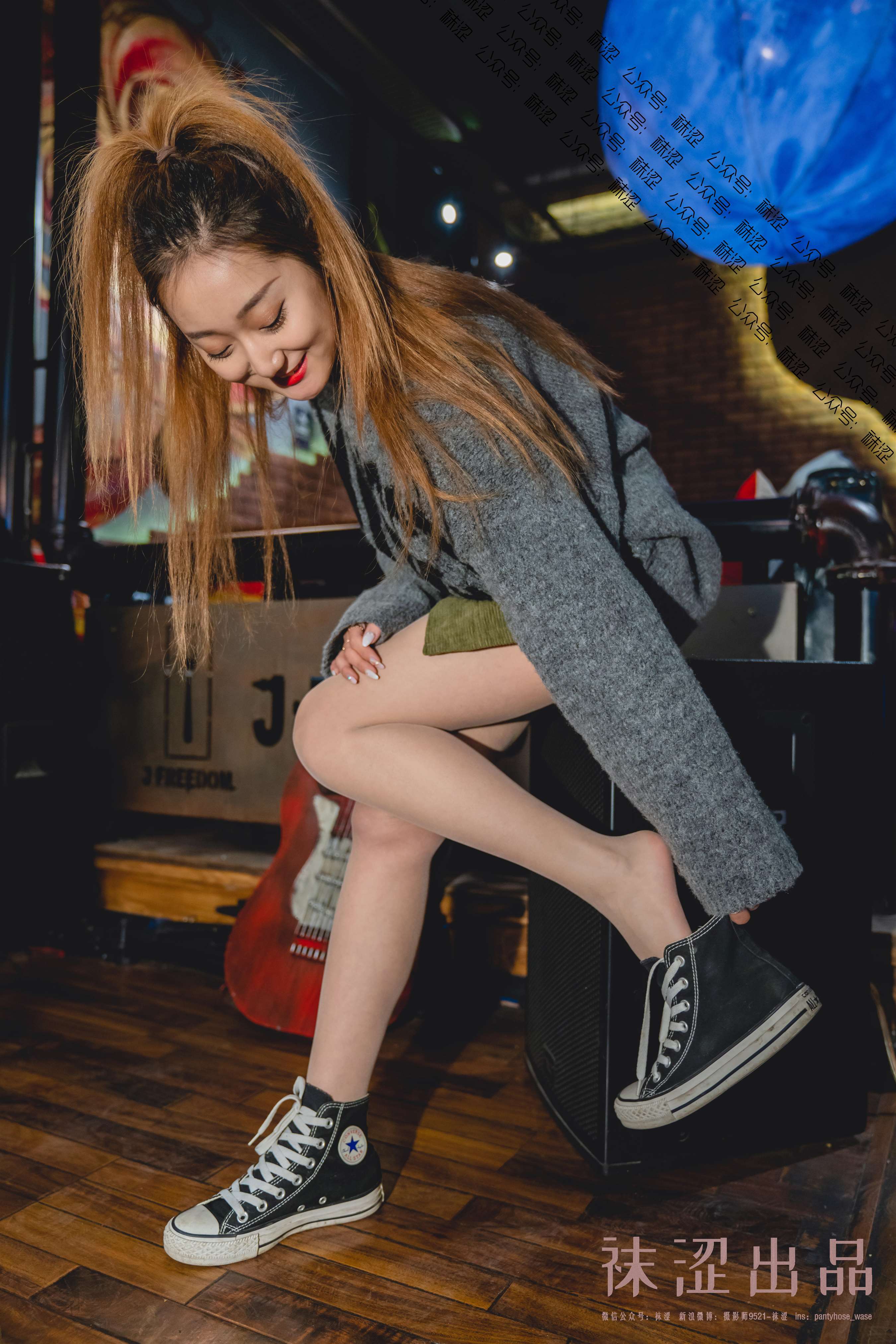 《[袜涩]07-刘哈哈-玩丝【51P/202M】》作品图