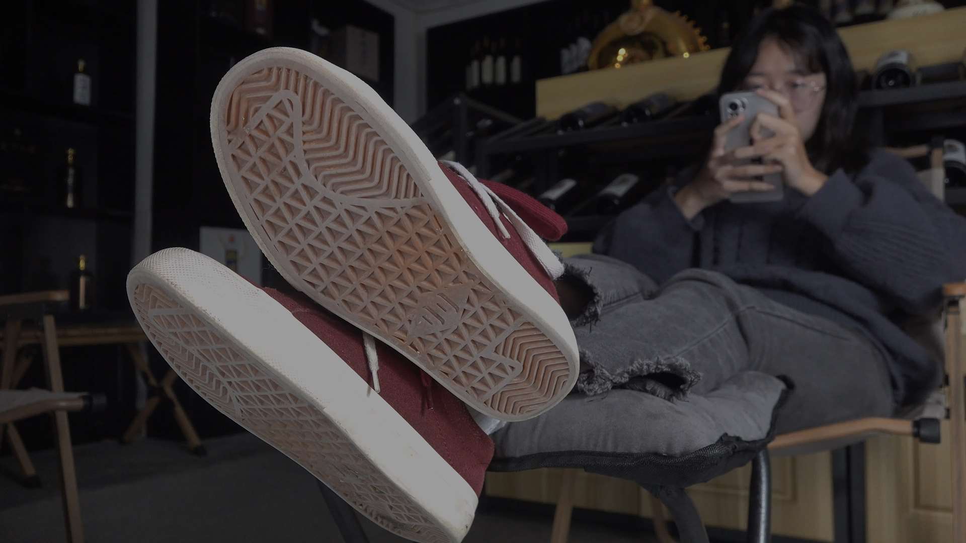 《[视频]把玩糖糖原味棉袜脚丫，随意抚摸手感真好》作品图