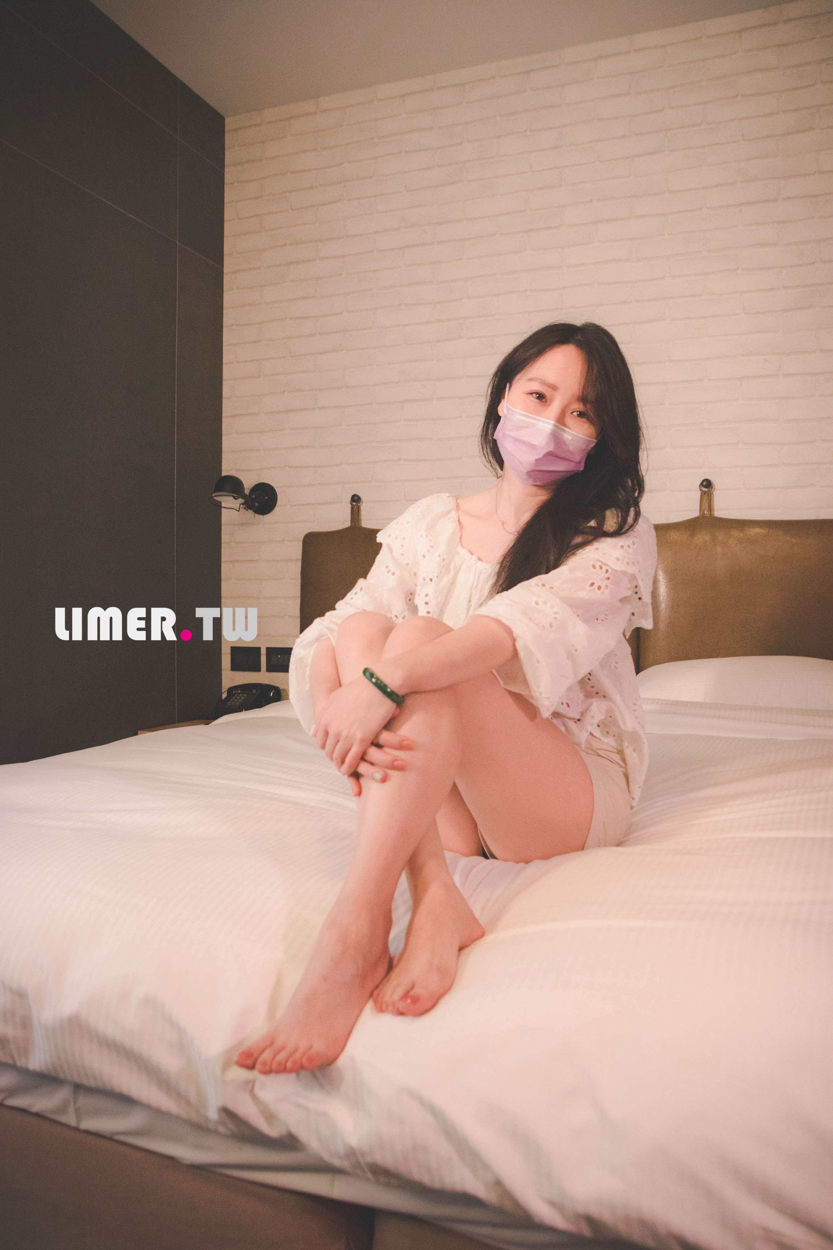 《[寄卖]素人虾米性感裸足》作品图