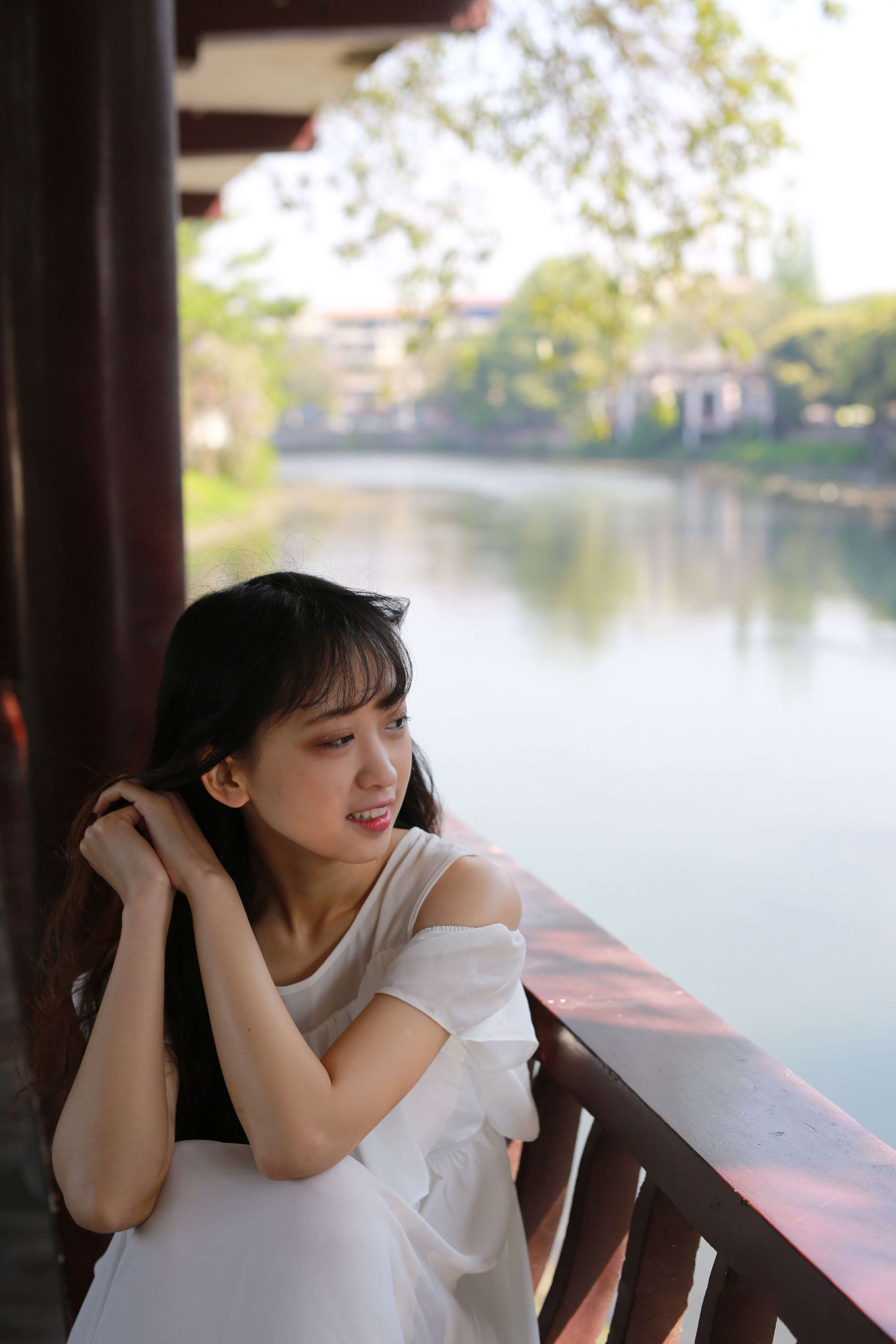 《蓝雪 嫩足》作品图