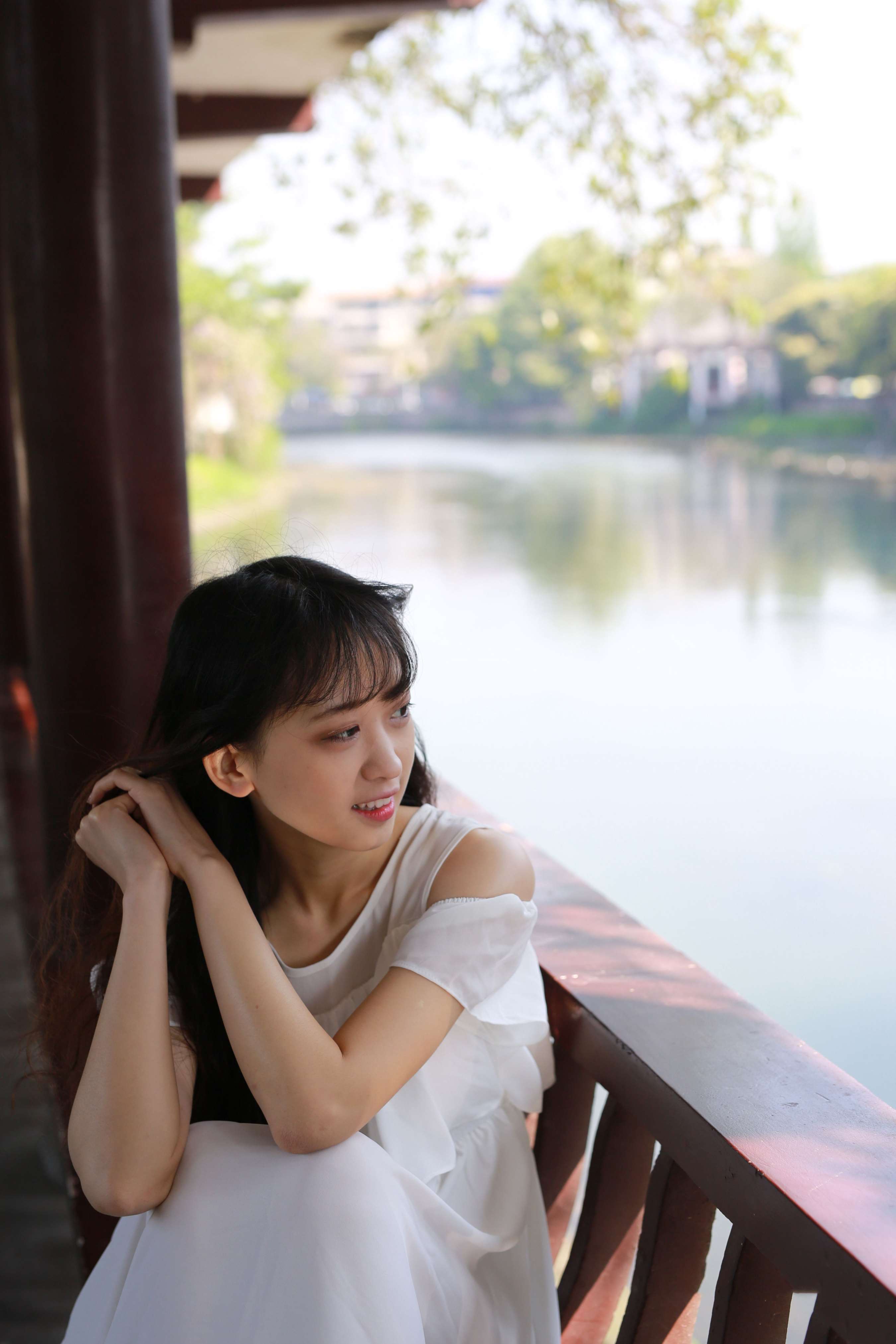 《蓝雪 嫩足》作品图