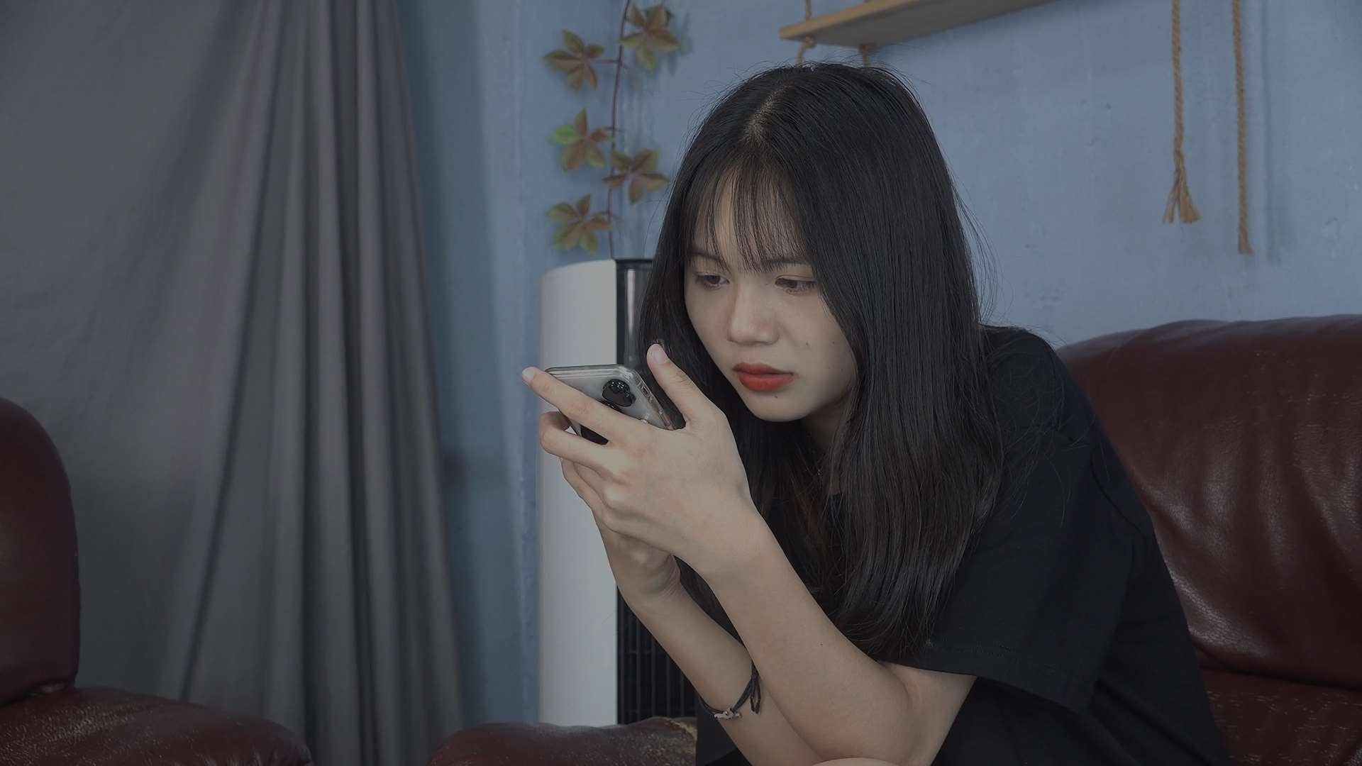 《[视频]美妮游戏语言秀原味棉袜美脚，不放过每一个细节》作品图