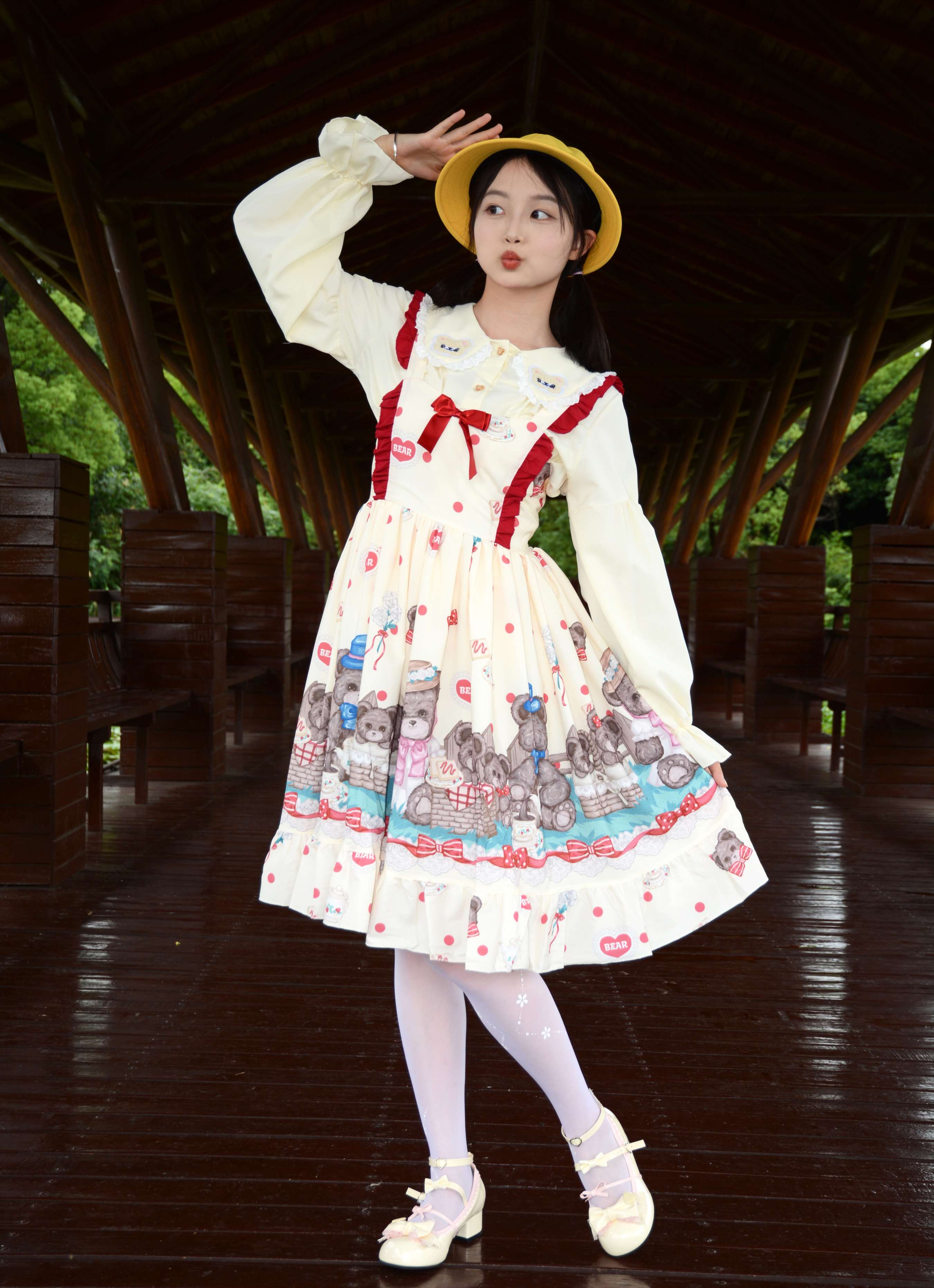 《双双 逛游乐场》作品图