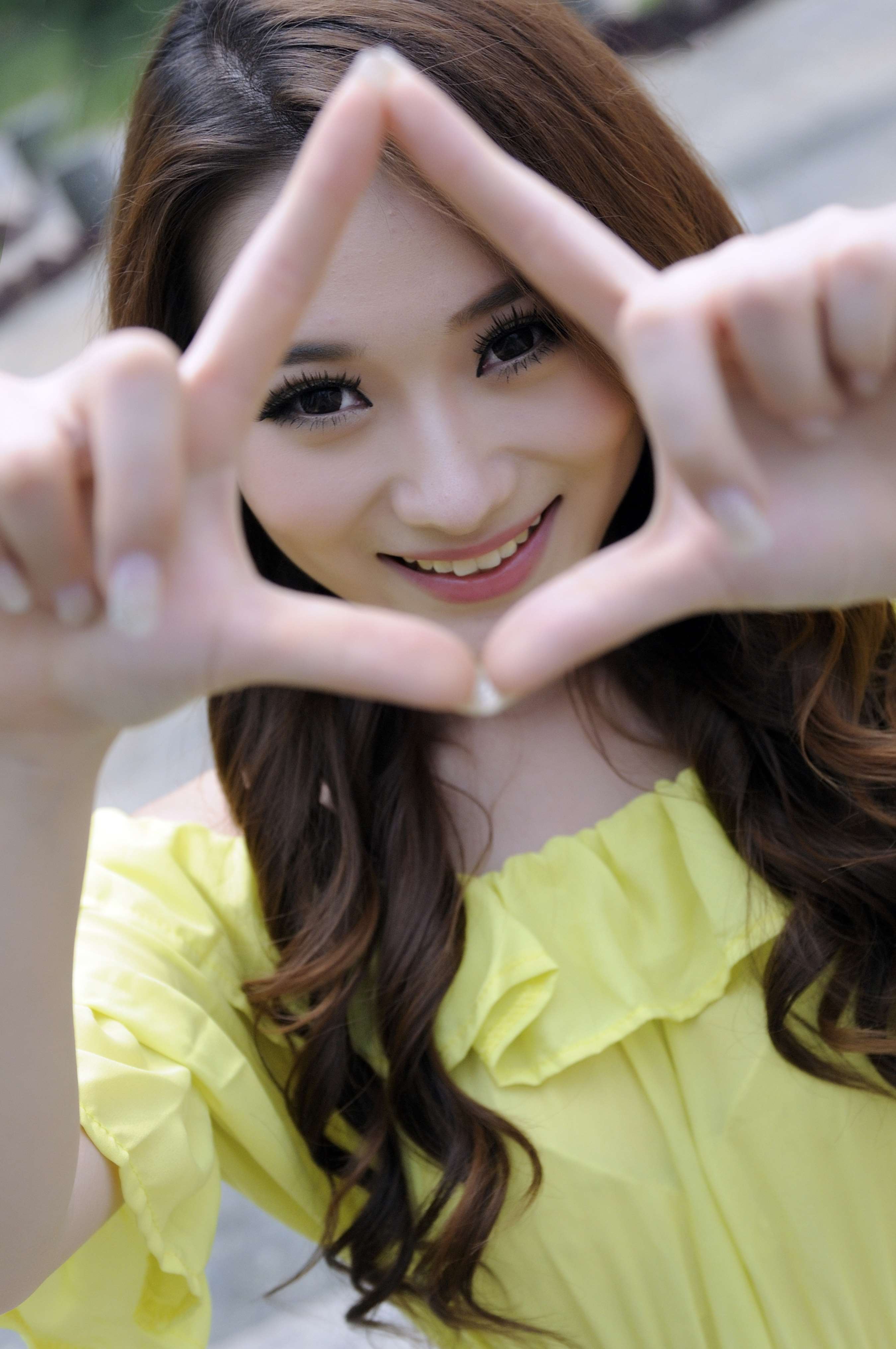 《雯雯 第四季》作品图