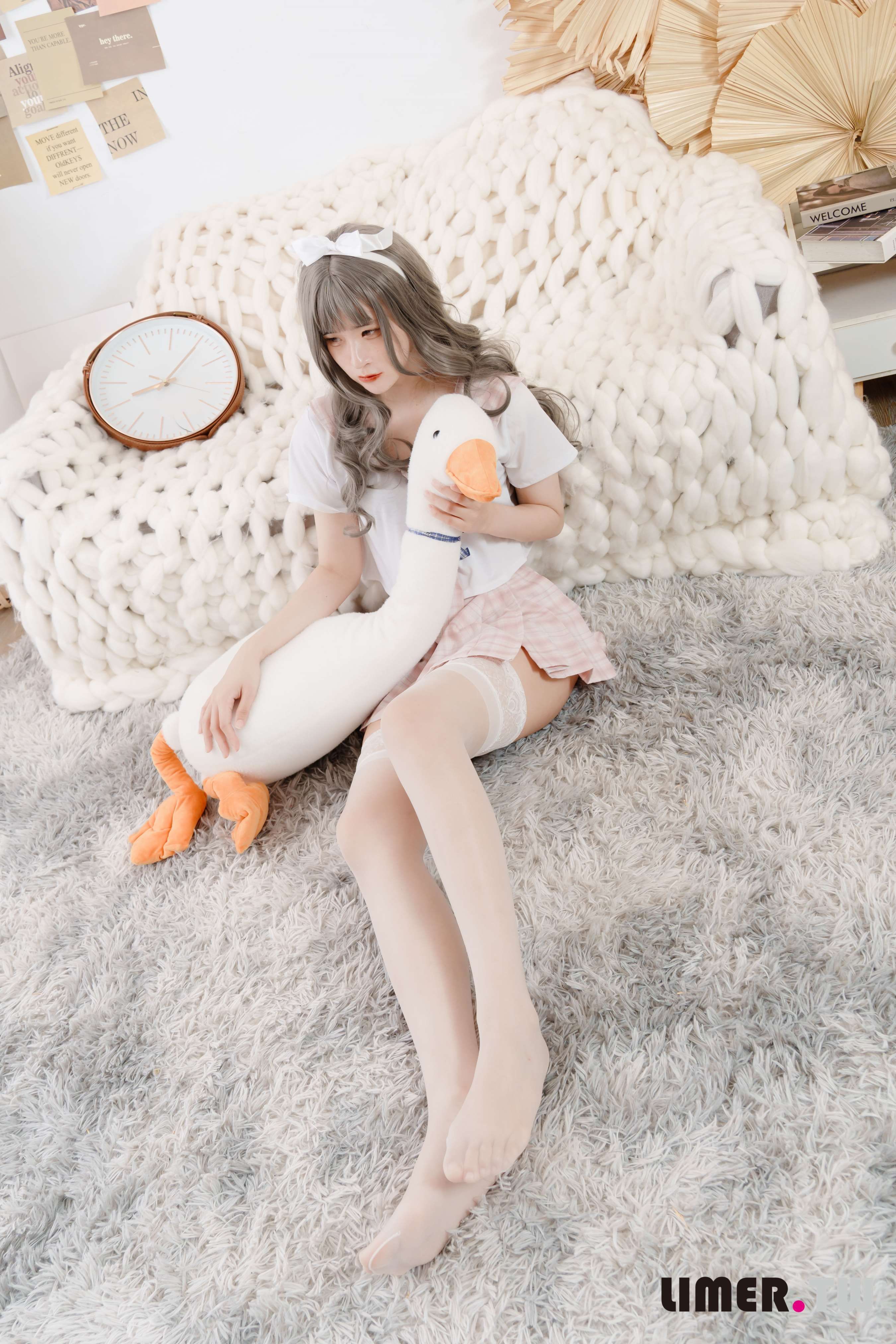 《[寄卖]7bao JK 大腿袜 裸足 ASMR》作品图