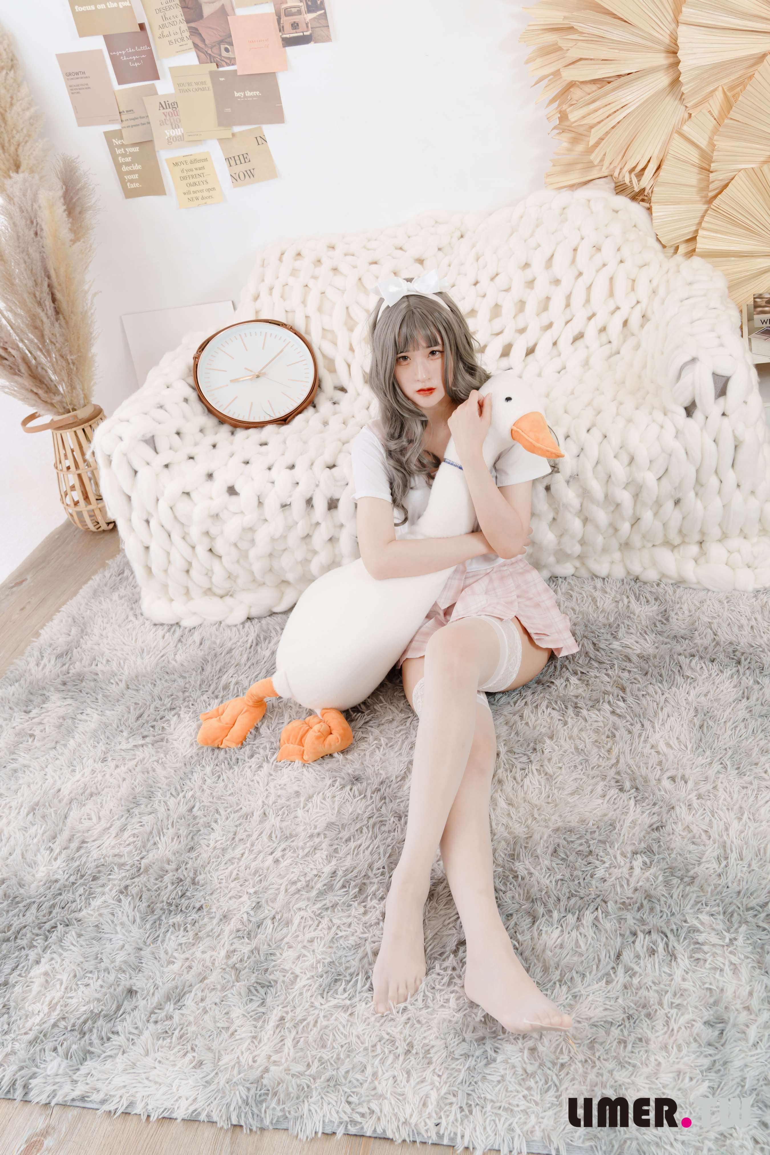 《[寄卖]7bao JK 大腿袜 裸足 ASMR》作品图