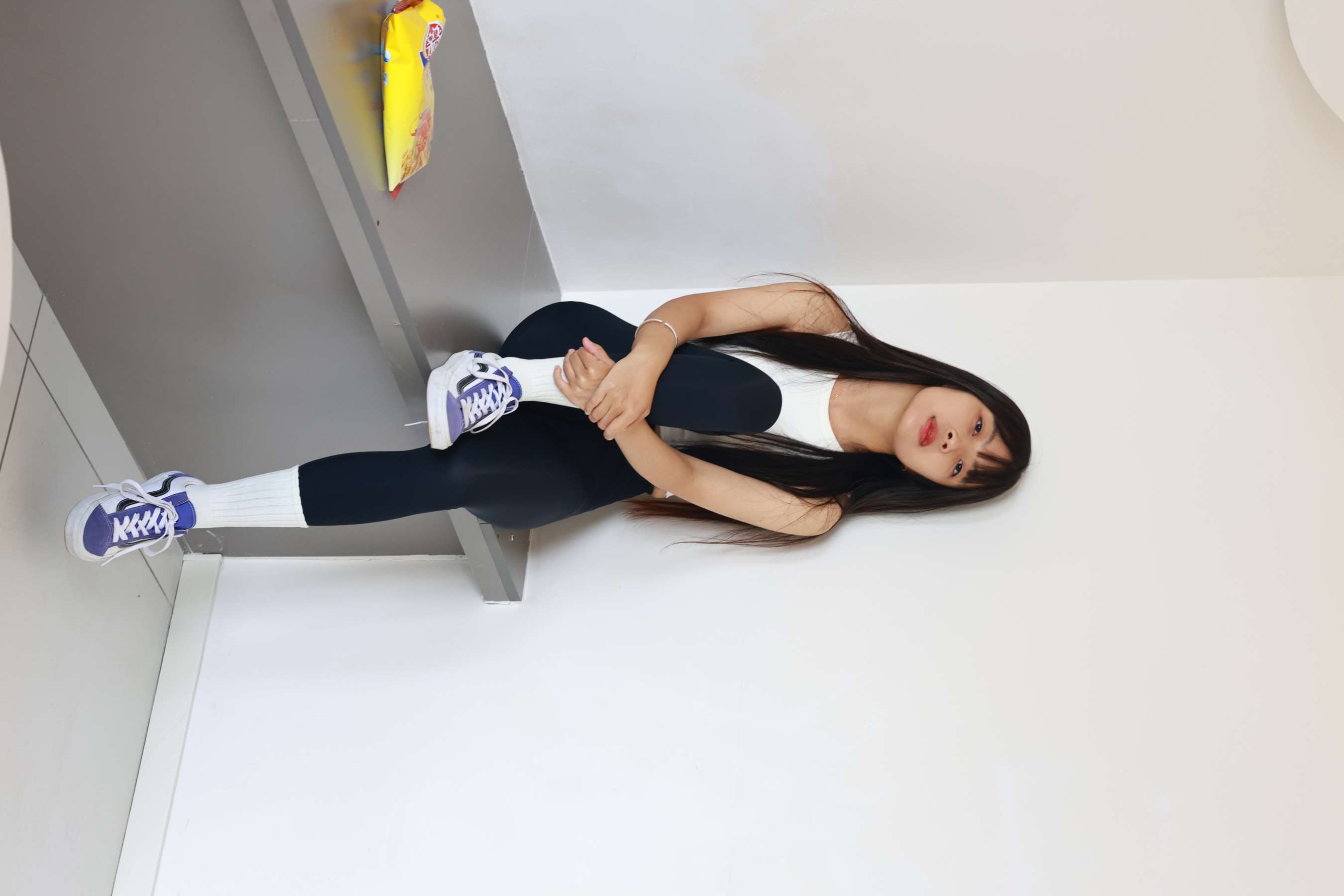 《团子 棉袜の嫩足》作品图