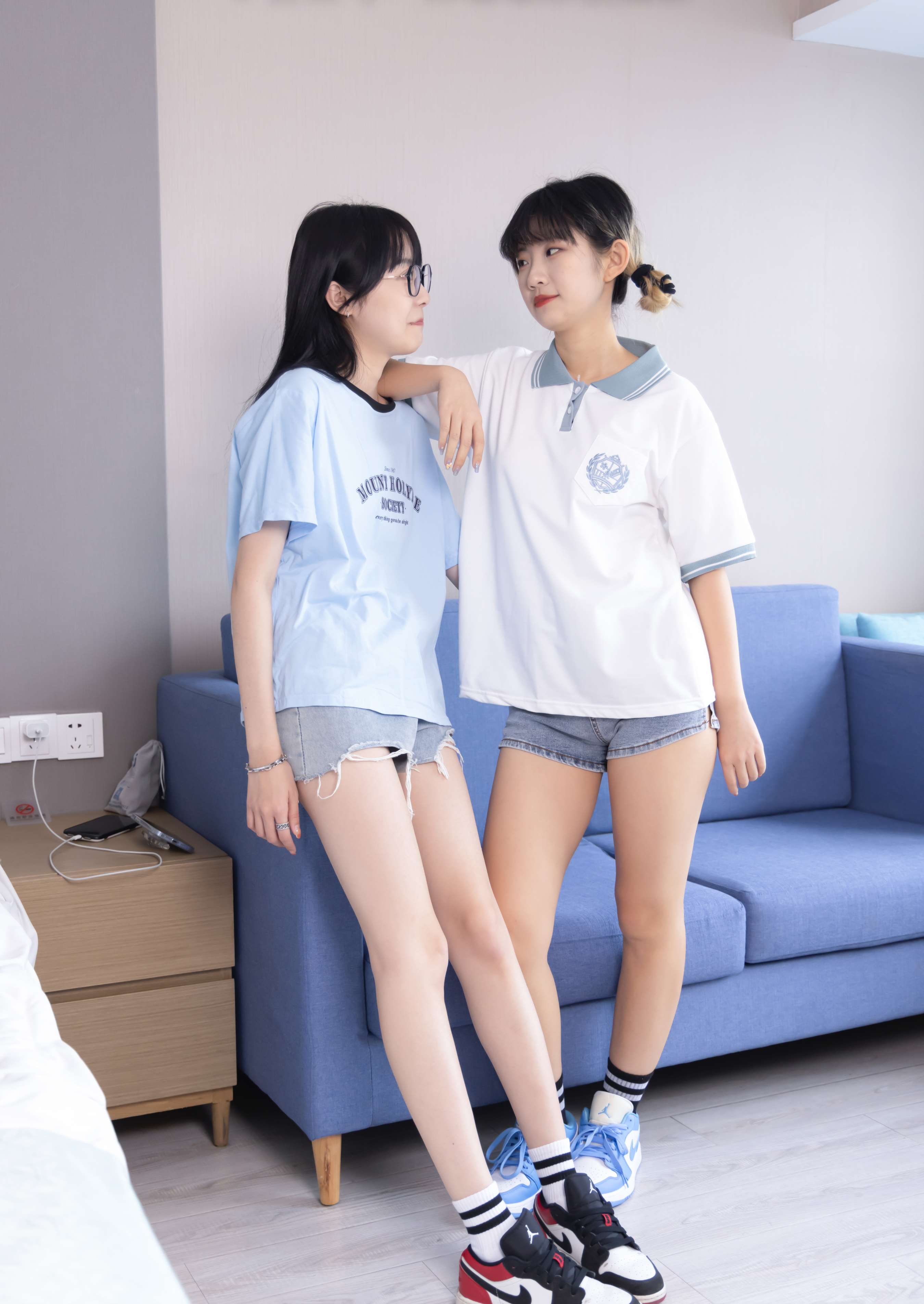 《稚予&砂糖-板鞋棉袜の嫩足》作品图