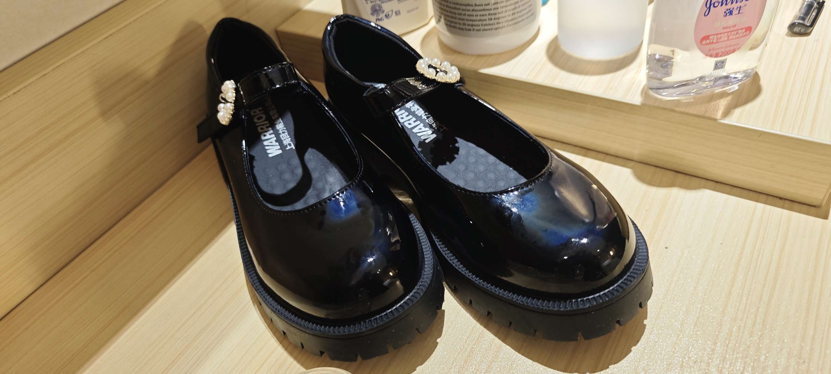 《[寄卖]莲妹-超嫩脚丫+腋窝-按摩器TK带9个视频》作品图