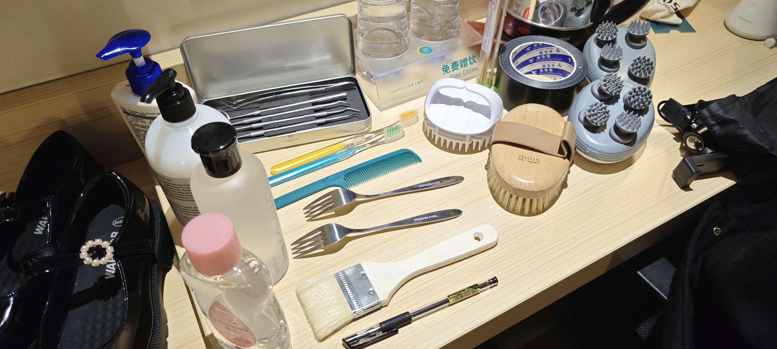 《[寄卖]莲妹-超嫩脚丫+腋窝-按摩器TK带9个视频》作品图