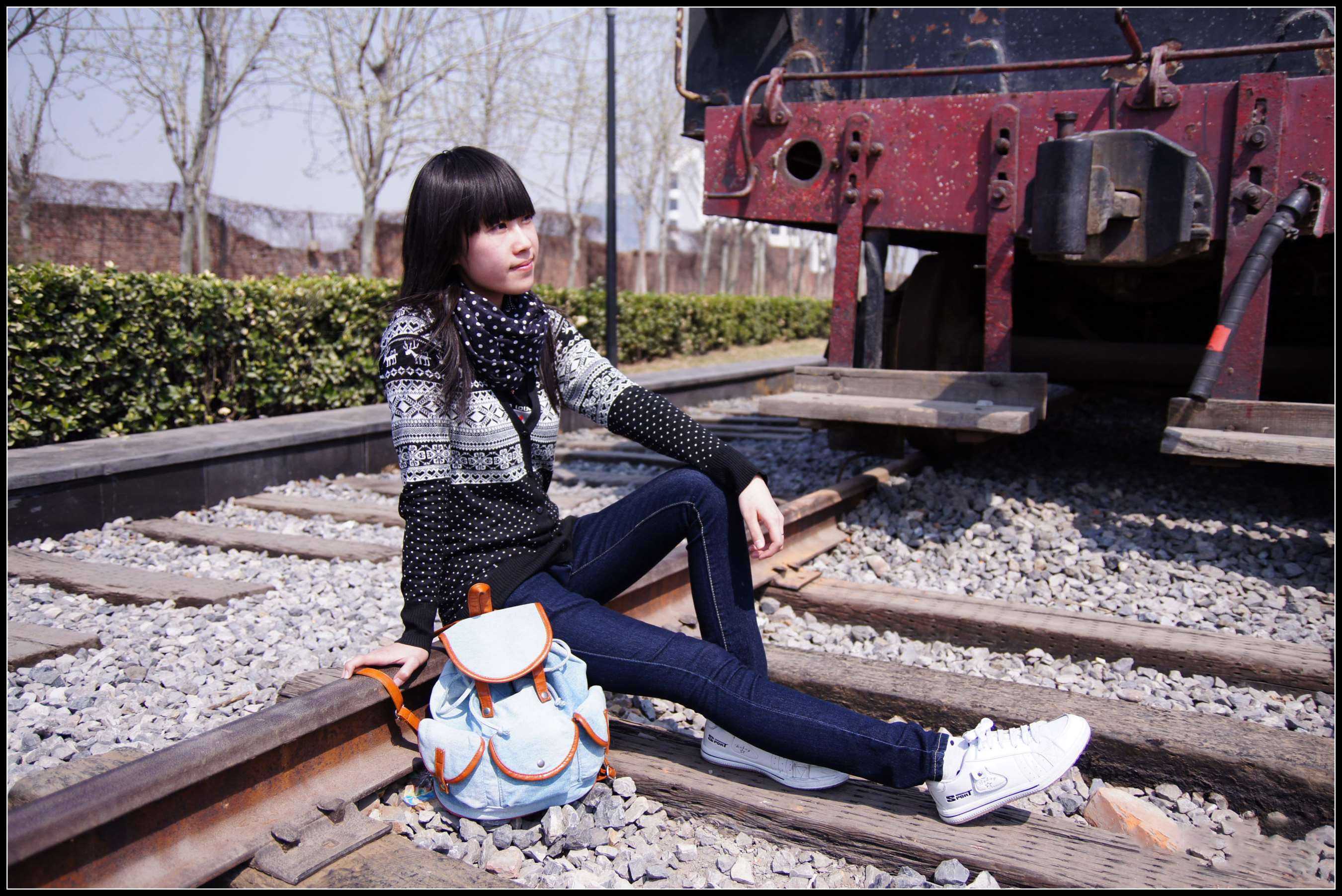 《何凝一双极品脚丫》作品图