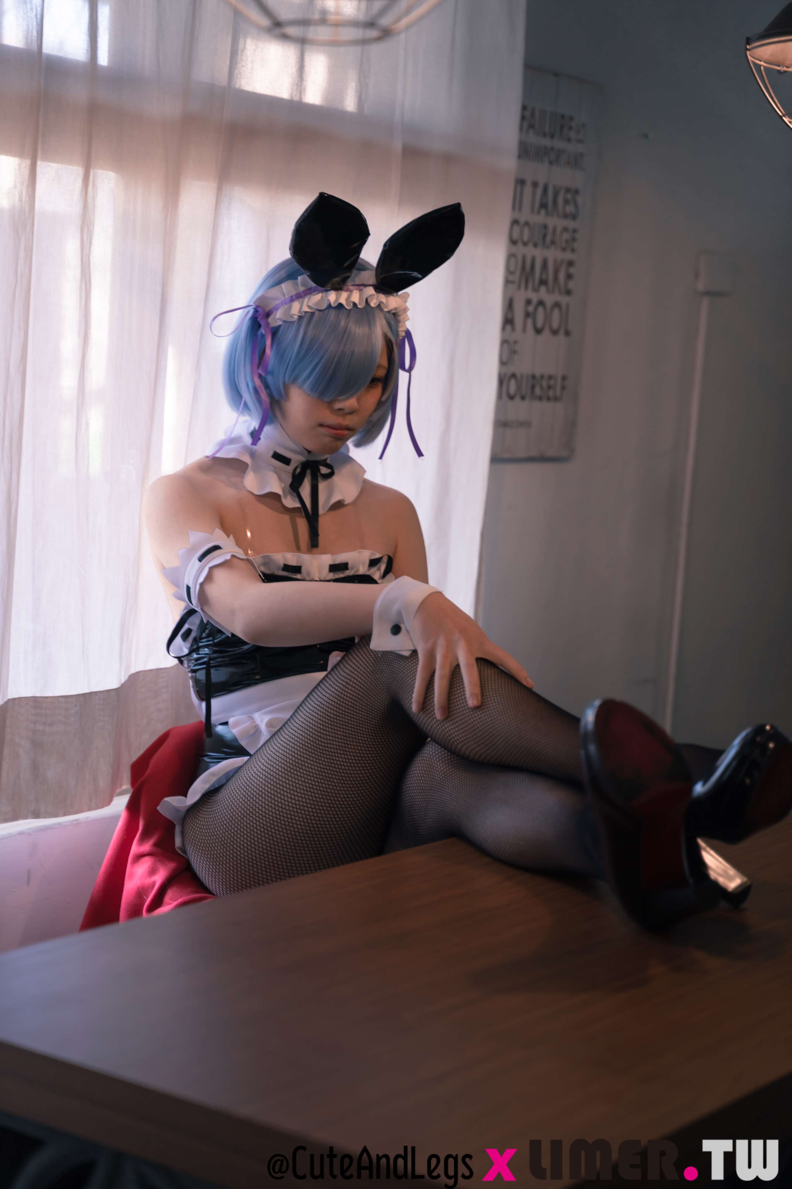 《[寄卖]可爱的之之换上了兔女郎的装扮，你还能禁得住诱惑吗？雷姆》作品图