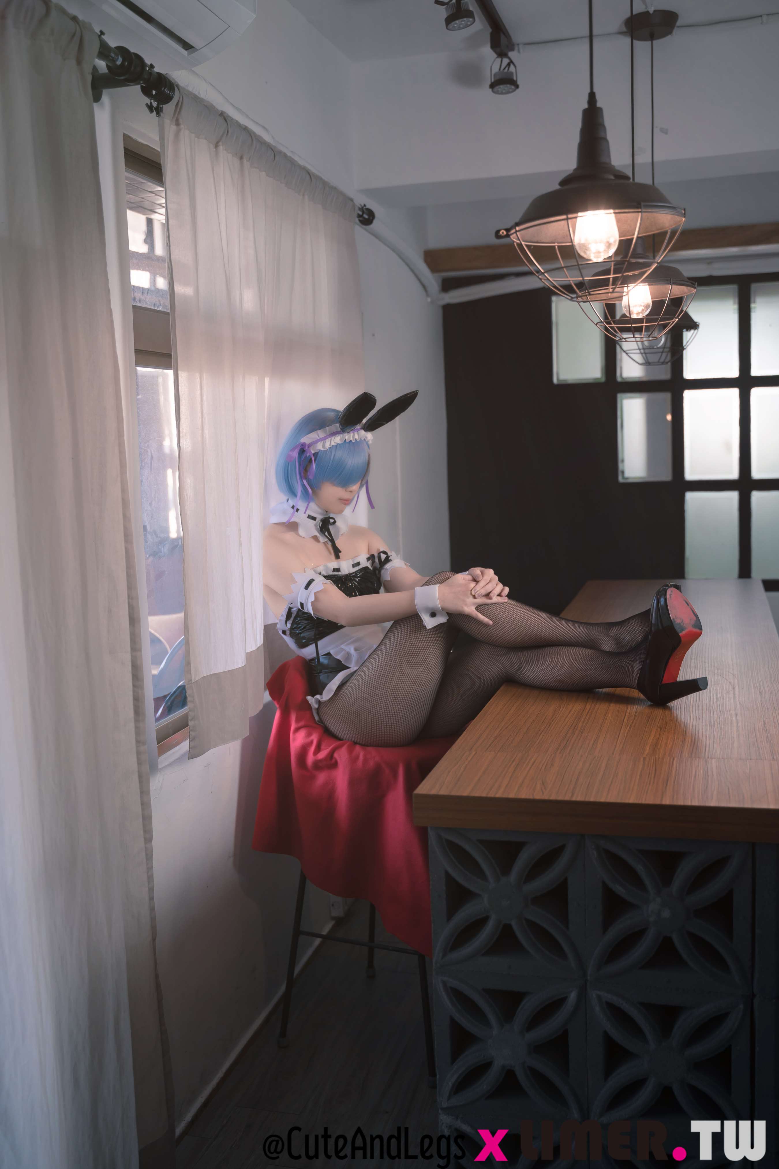 《[寄卖]可爱的之之换上了兔女郎的装扮，你还能禁得住诱惑吗？雷姆》作品图