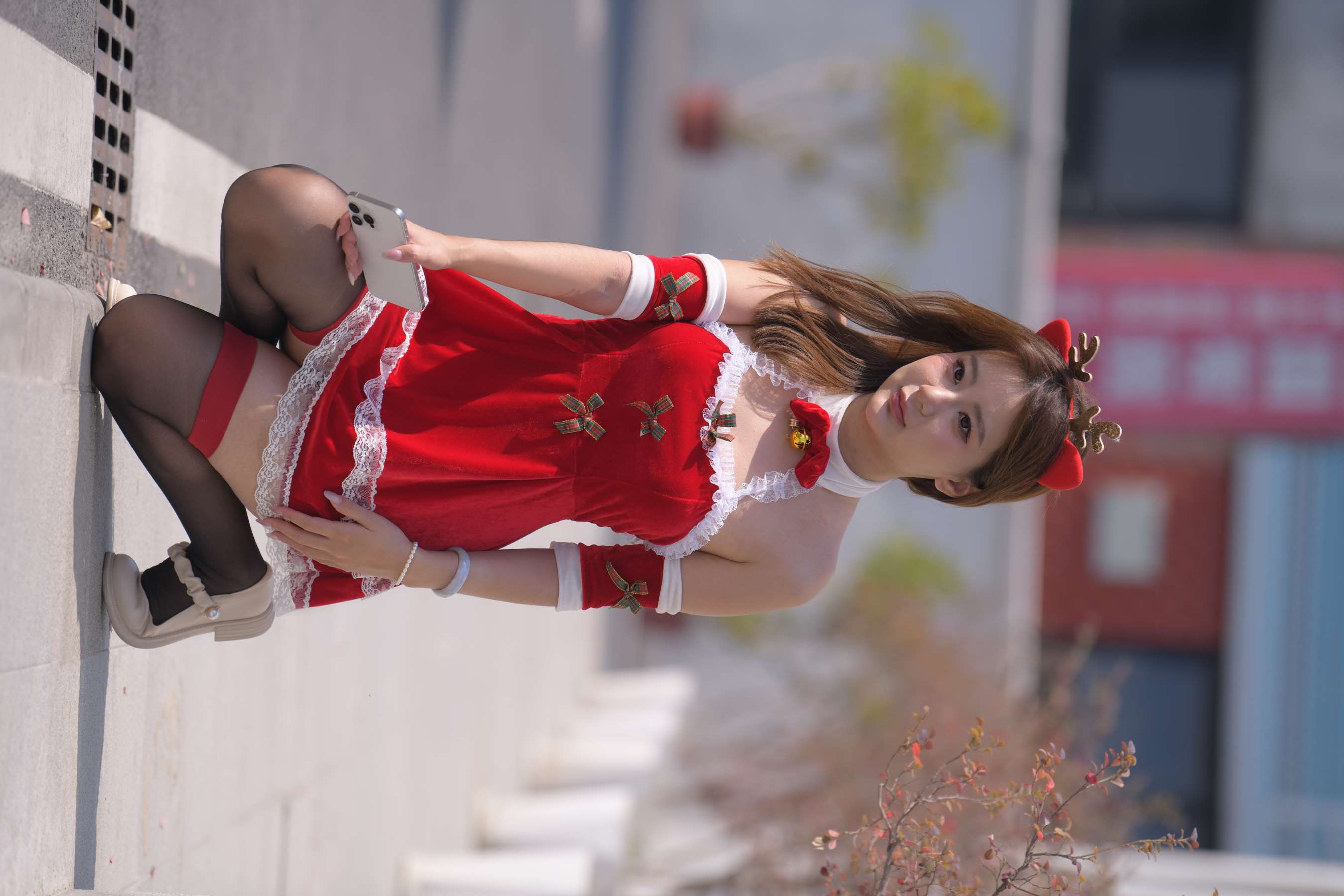 《圣诞美眉-黑丝足》作品图