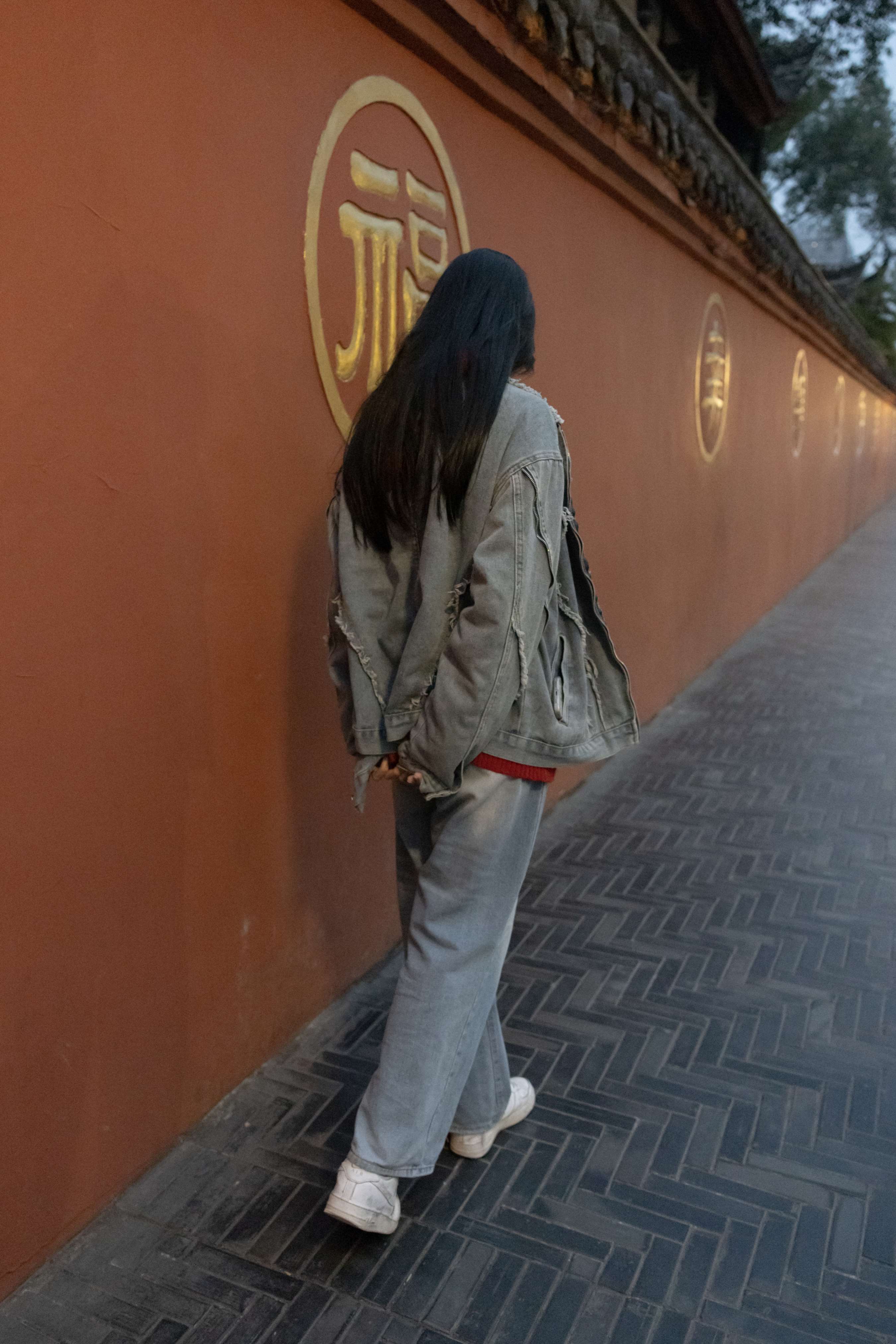 《画月》作品图