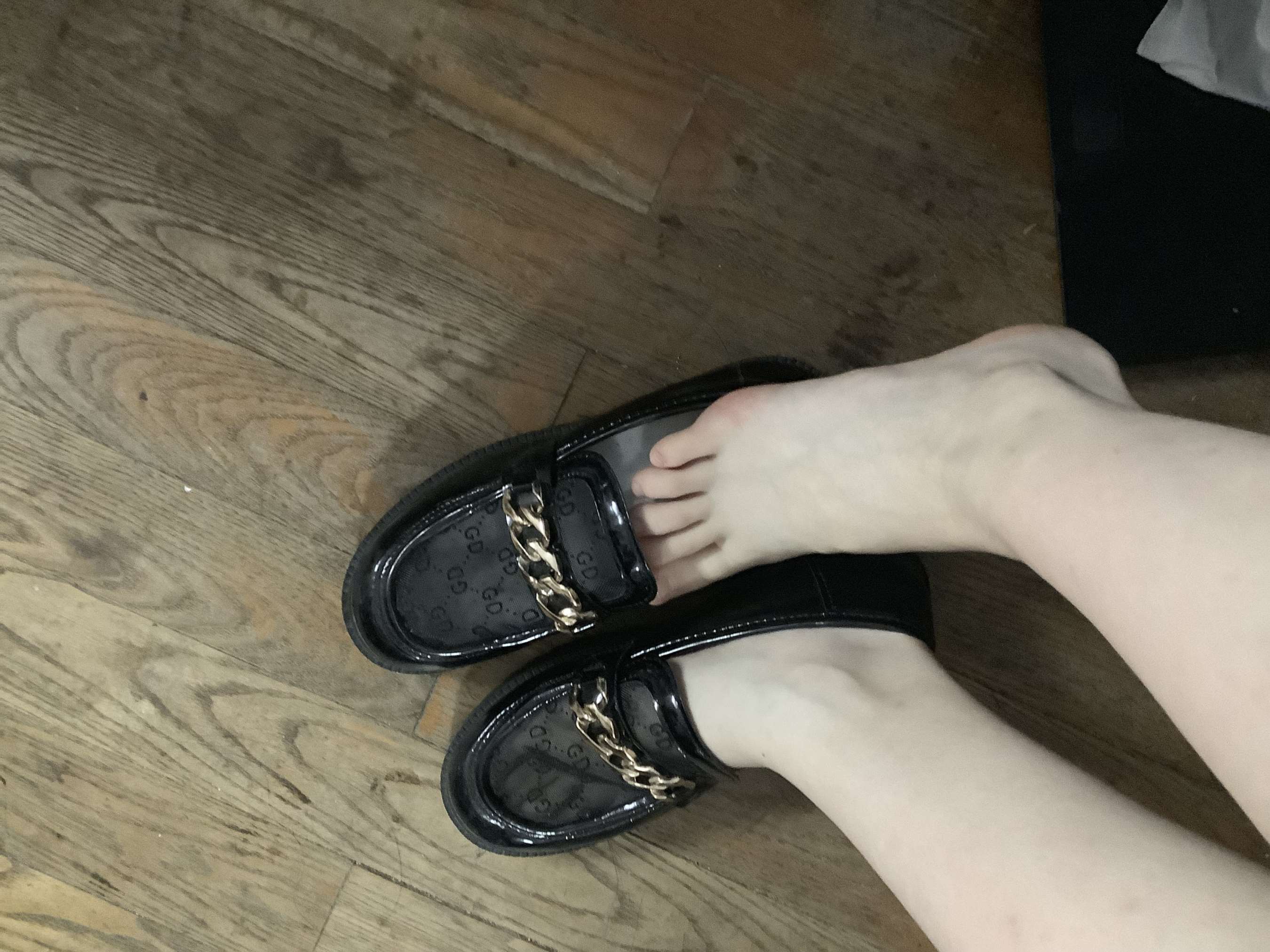 《汉堡夹嫩足》作品图