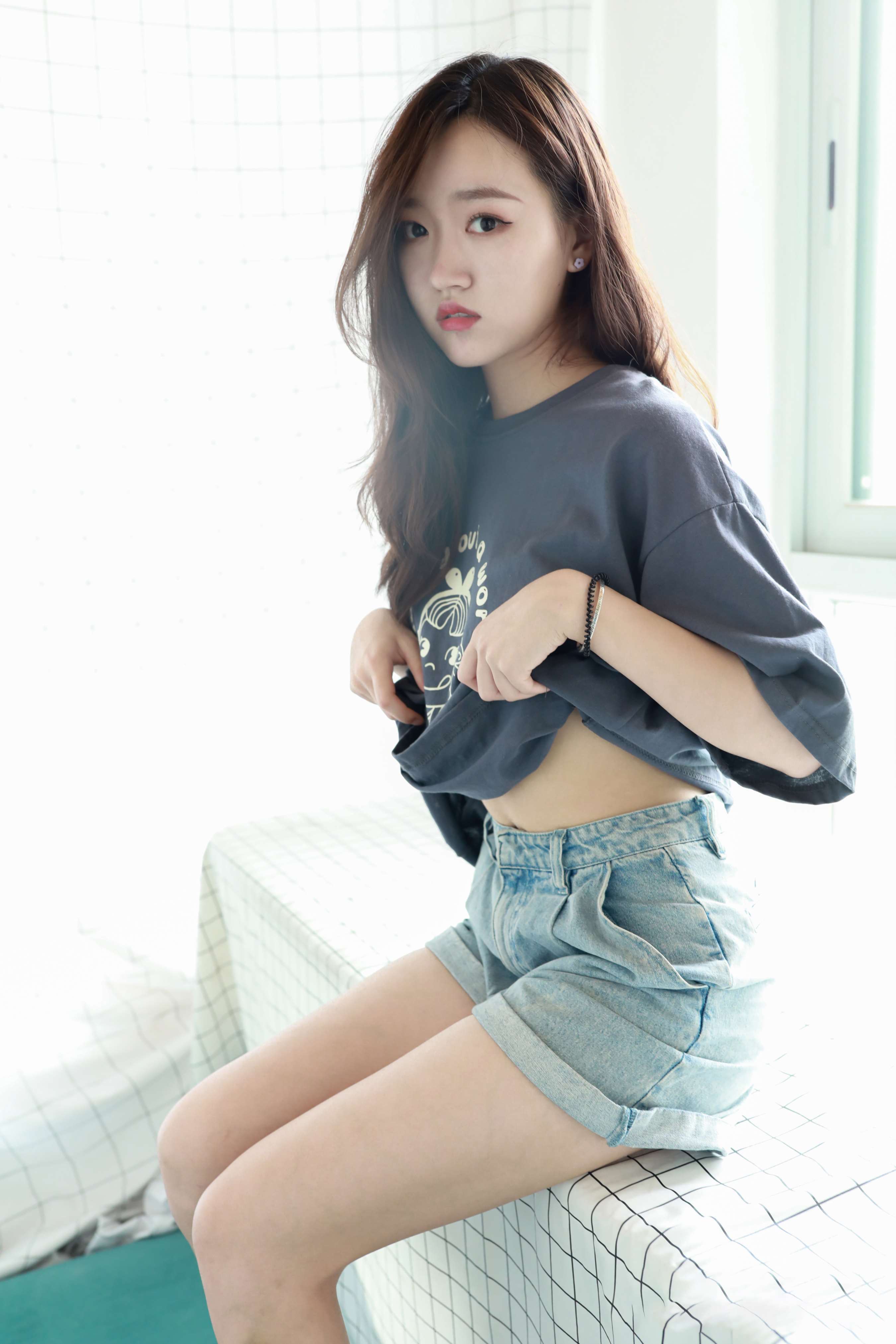 《雯雯-嫩足摆盘》作品图