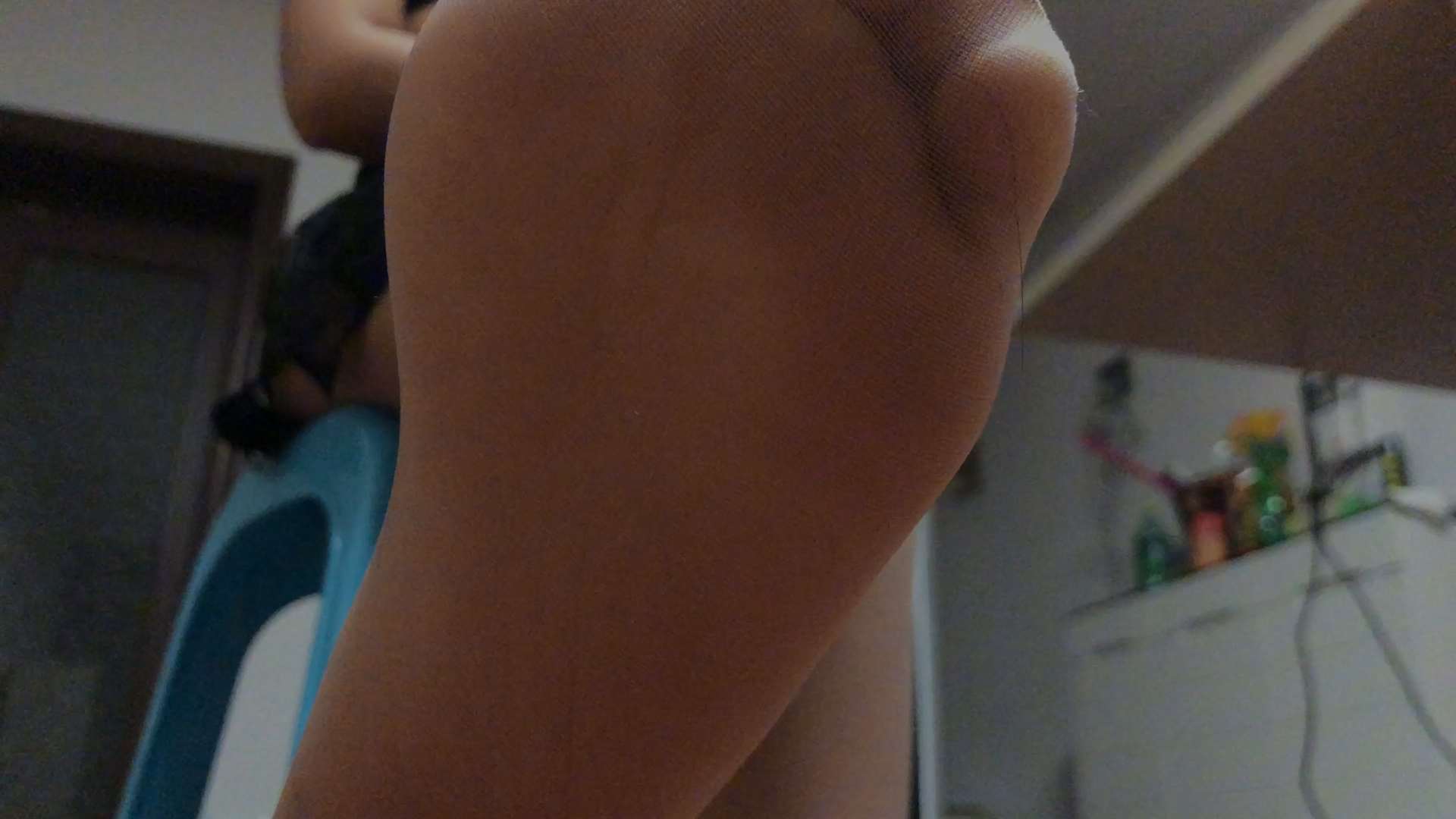 《[视频]船袜小兔丝足挑高跟》作品图