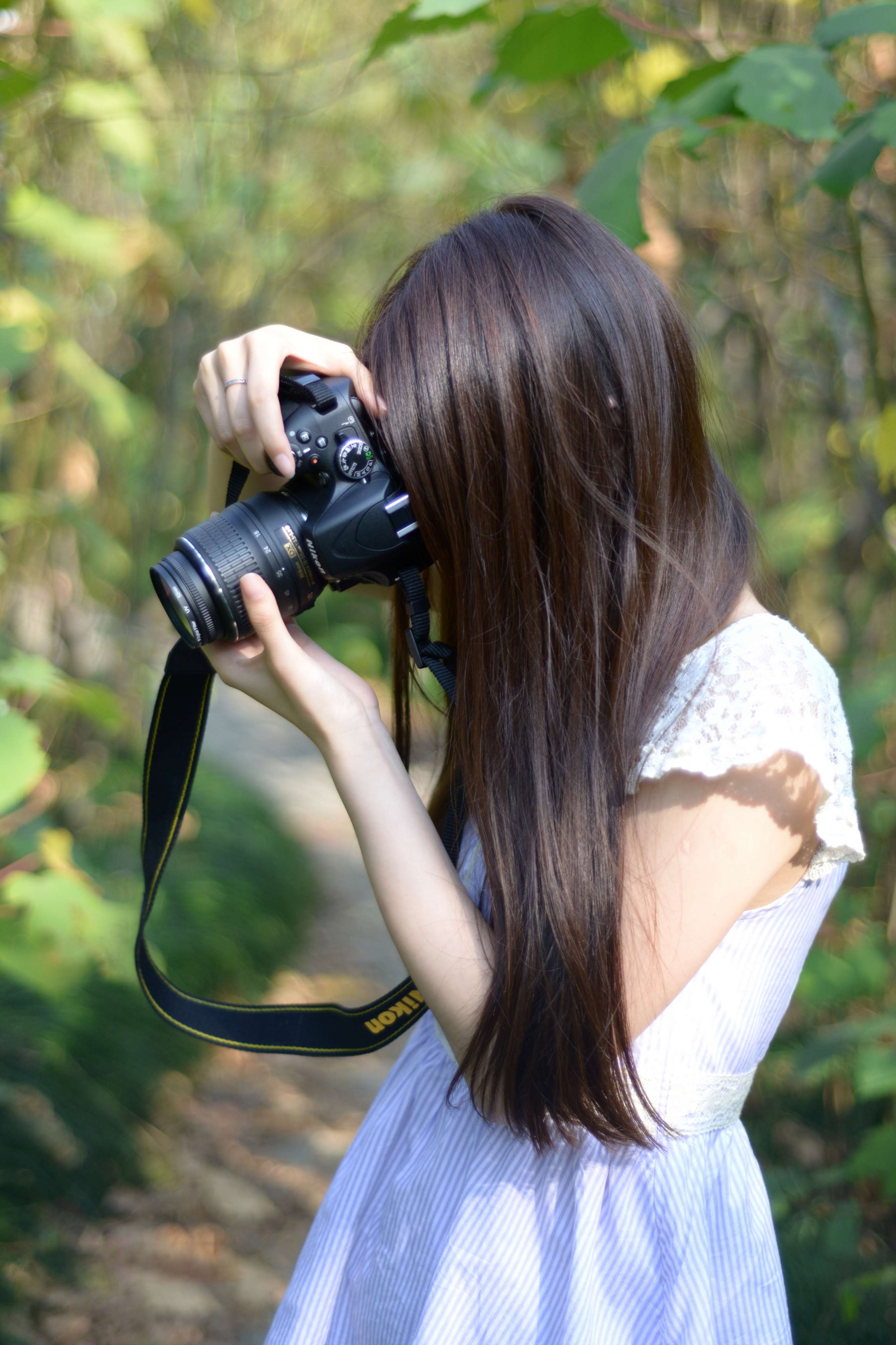 《女摄影师 海伦》作品图