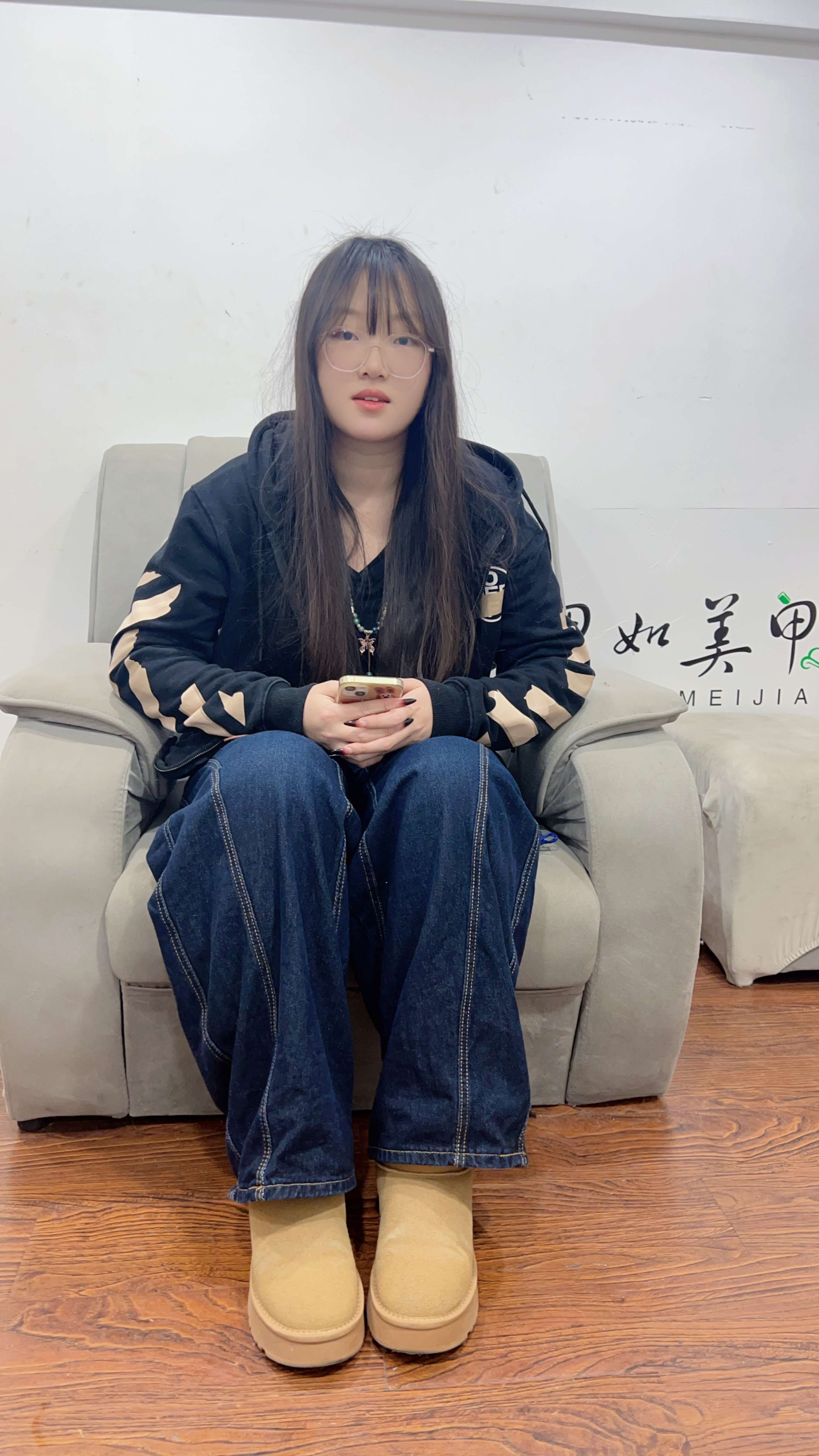 《两人赤足》作品图