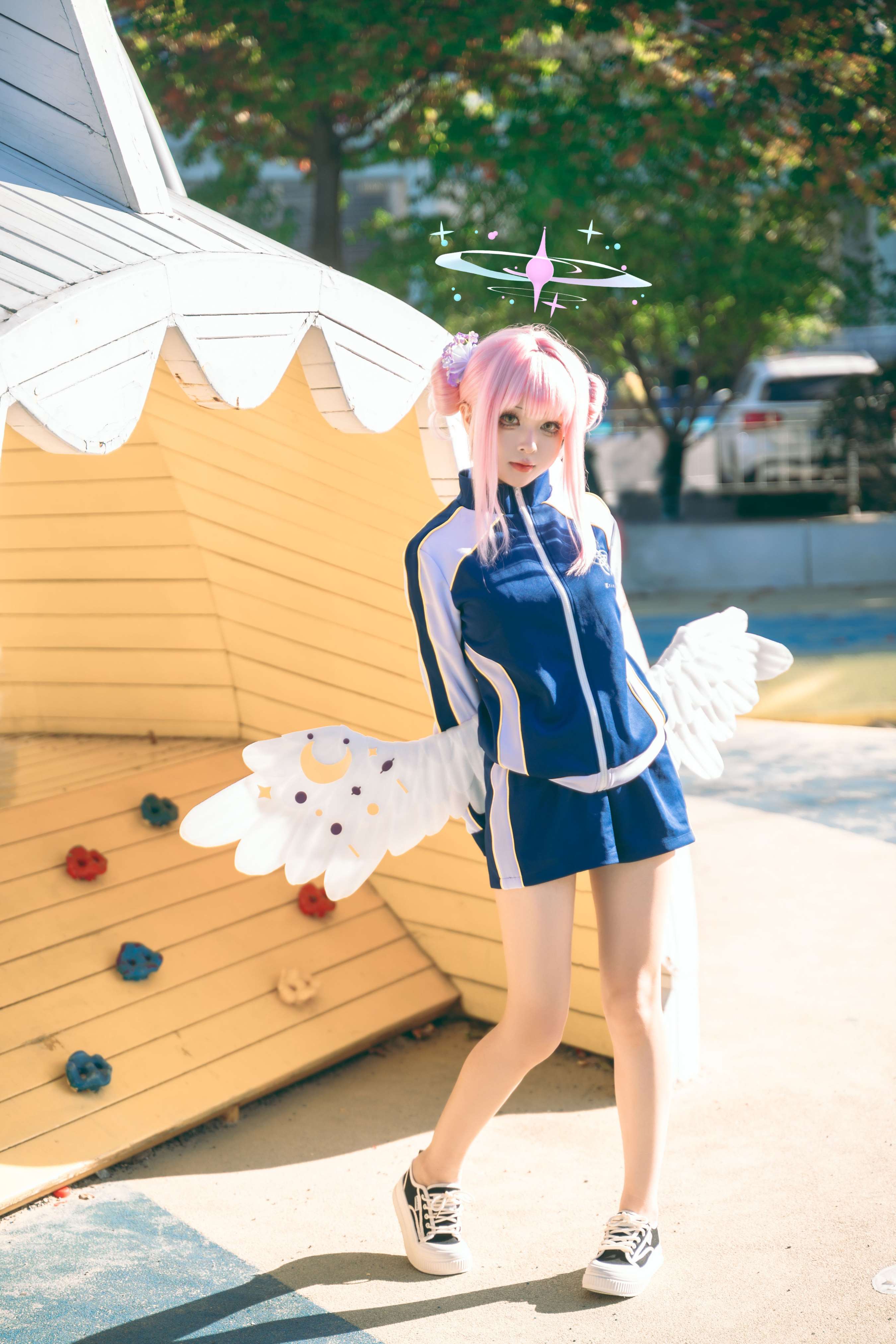 《矢量鱼 圣园未花》作品图