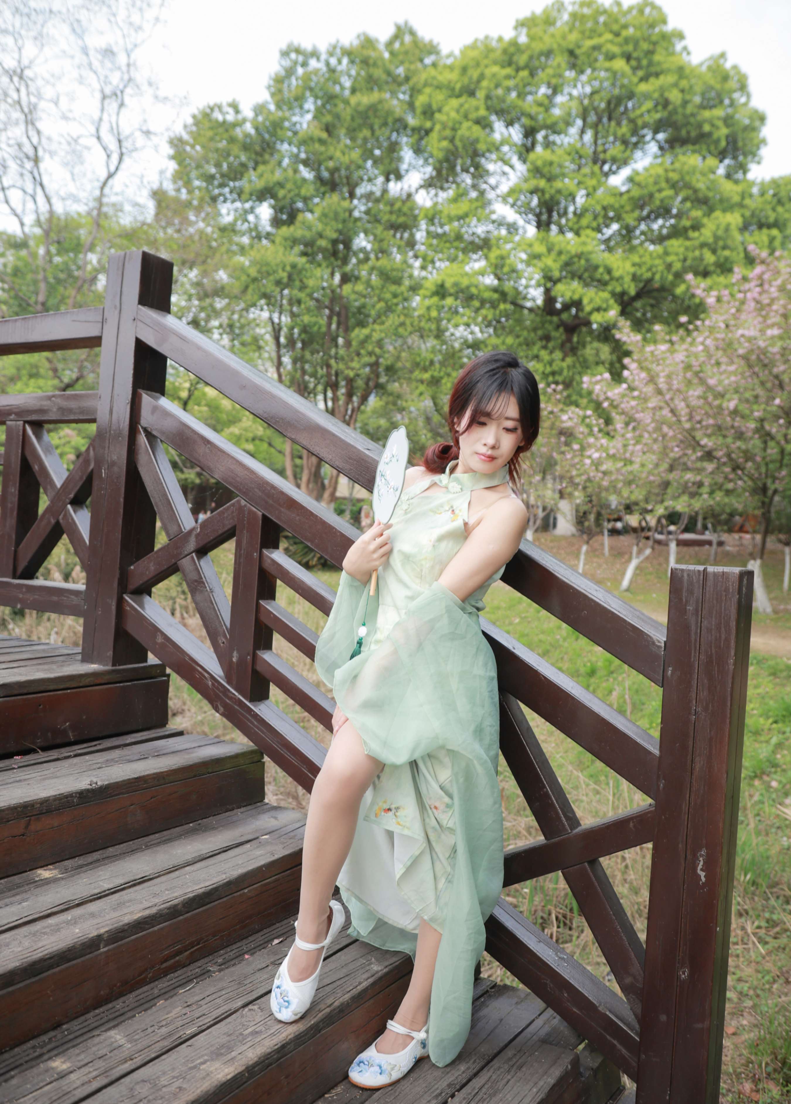 《小梦 汉服の嫩足》作品图