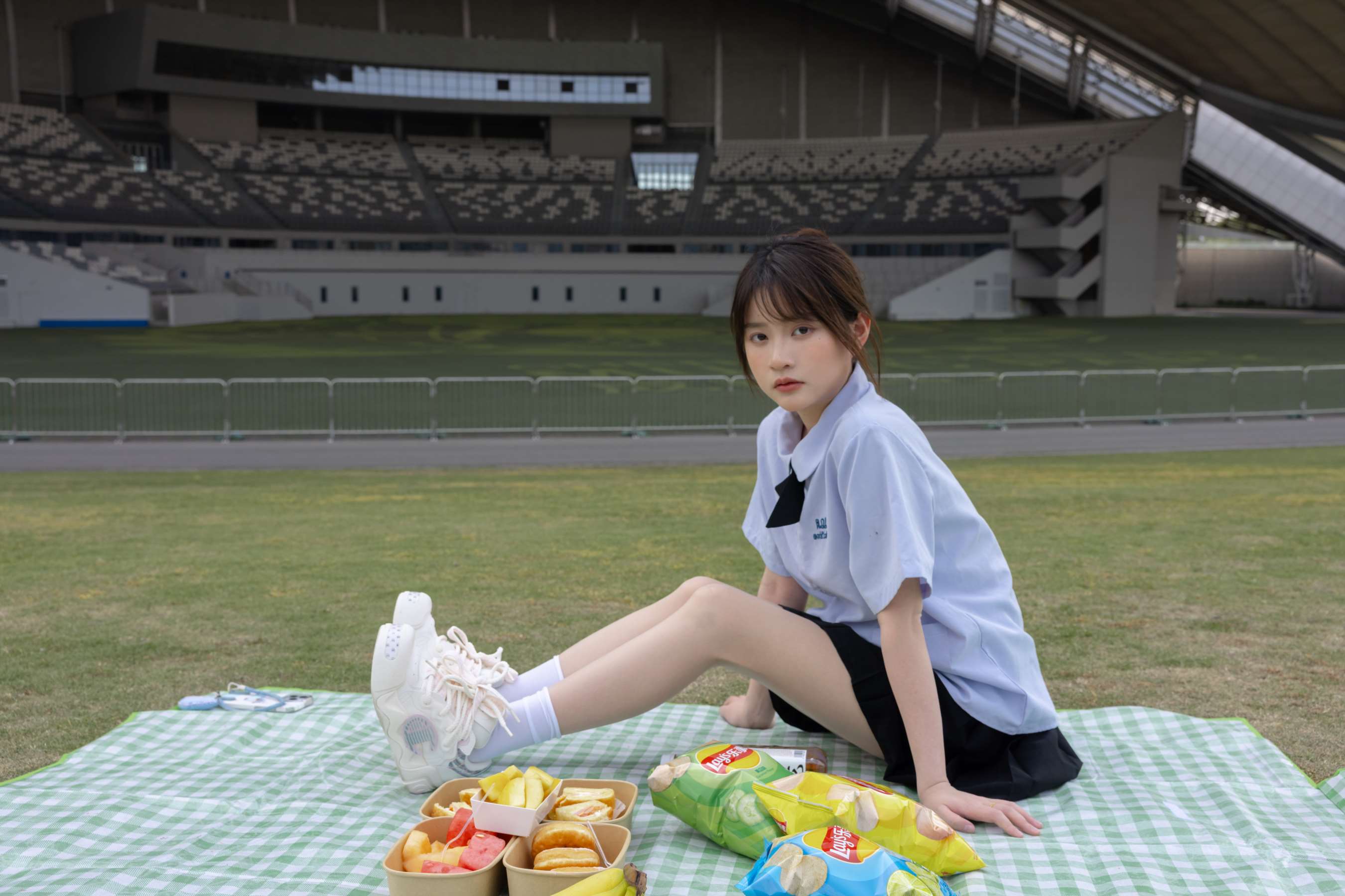 《小点心 户外野餐》作品图