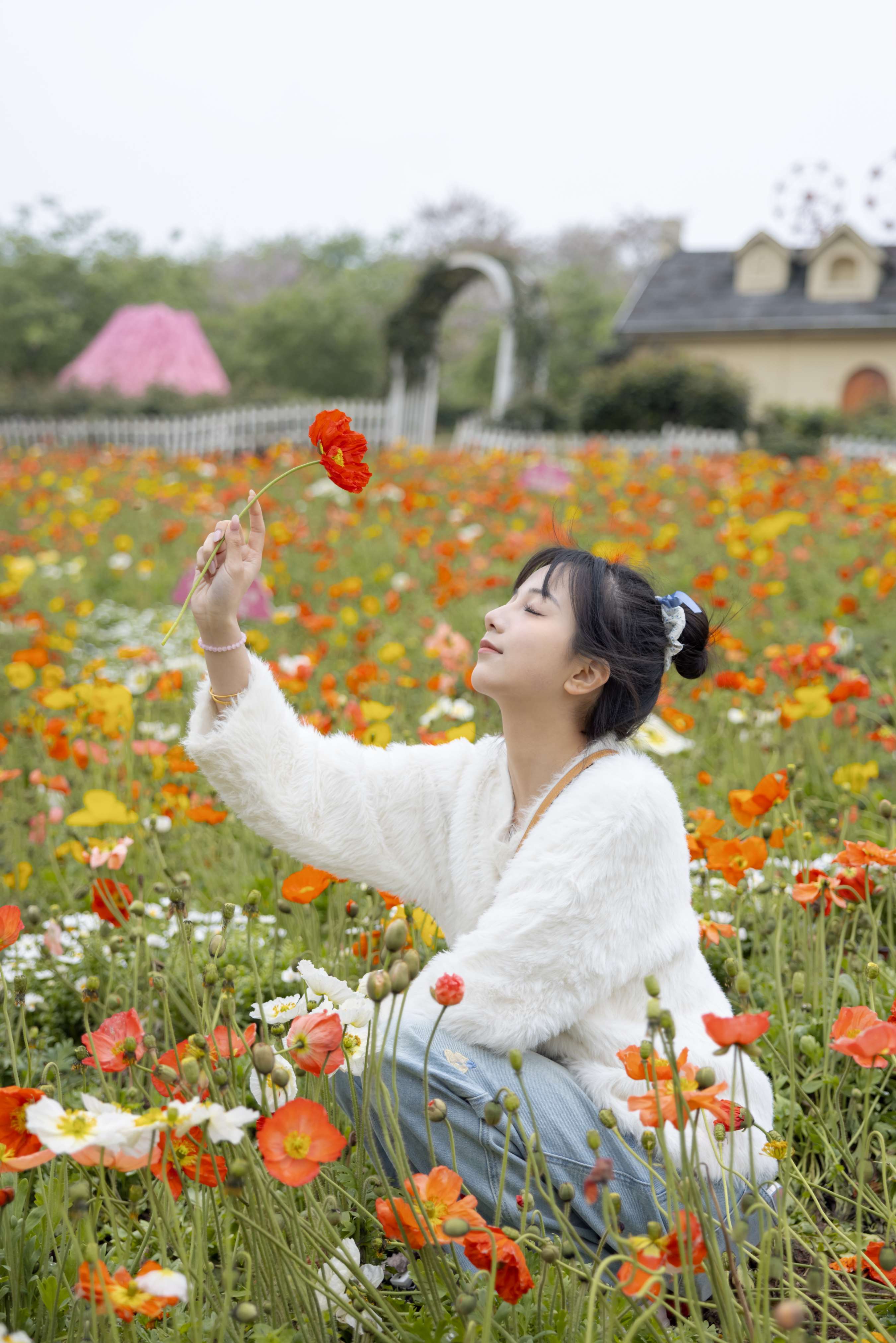 《天天 脱棉袜展嫩足》作品图