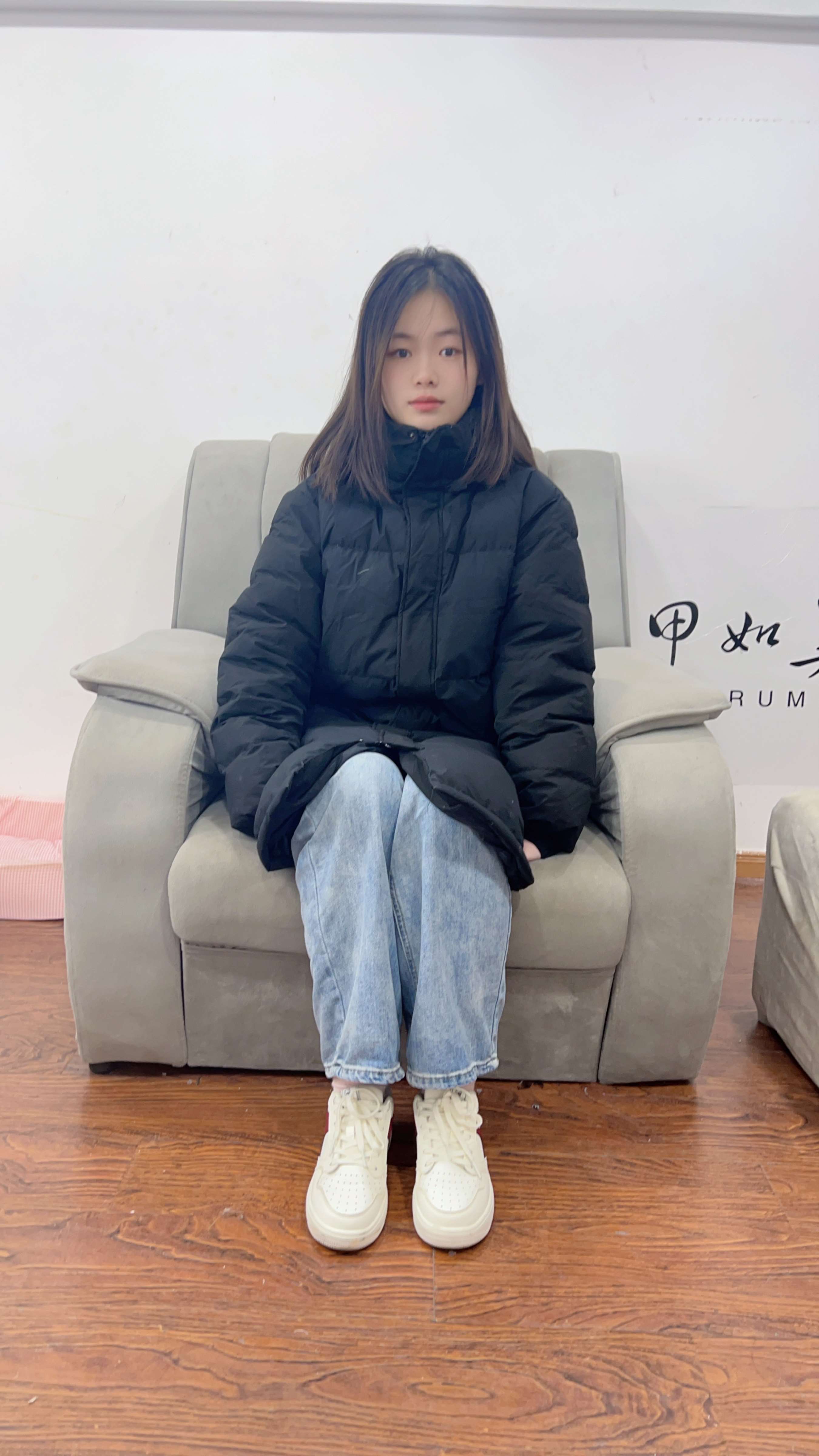 《双人嫩足》作品图