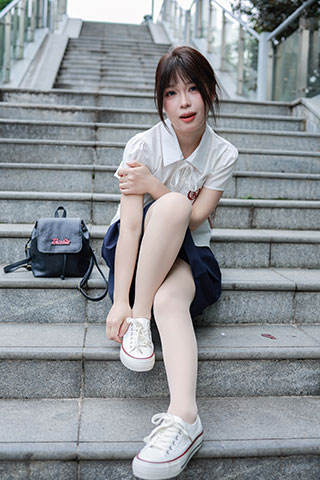 奶芙 JK制服帆布鞋の丝足