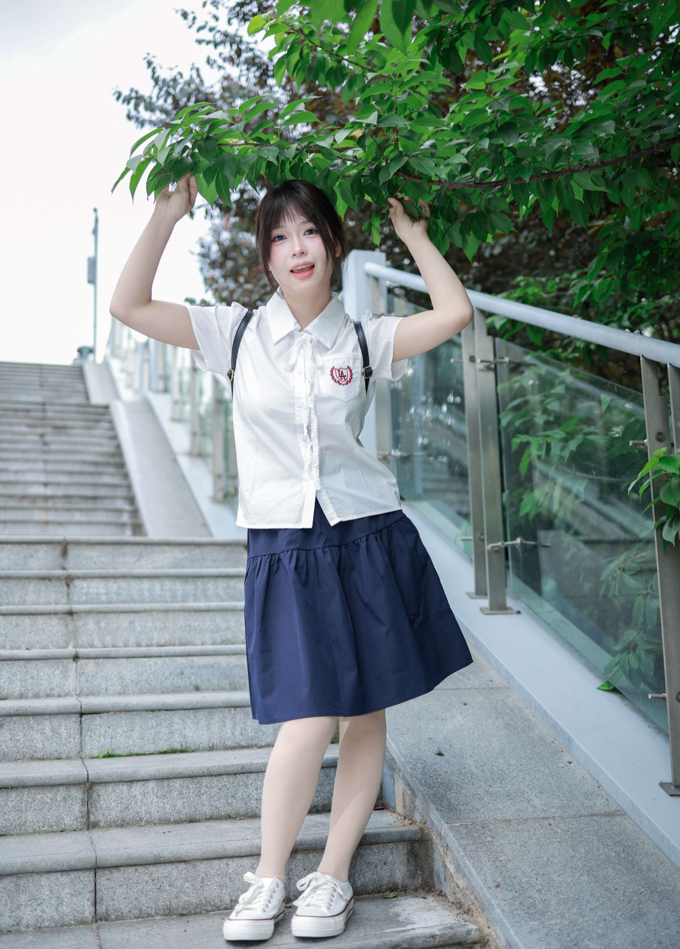 《奶芙 JK制服帆布鞋の丝足》作品图