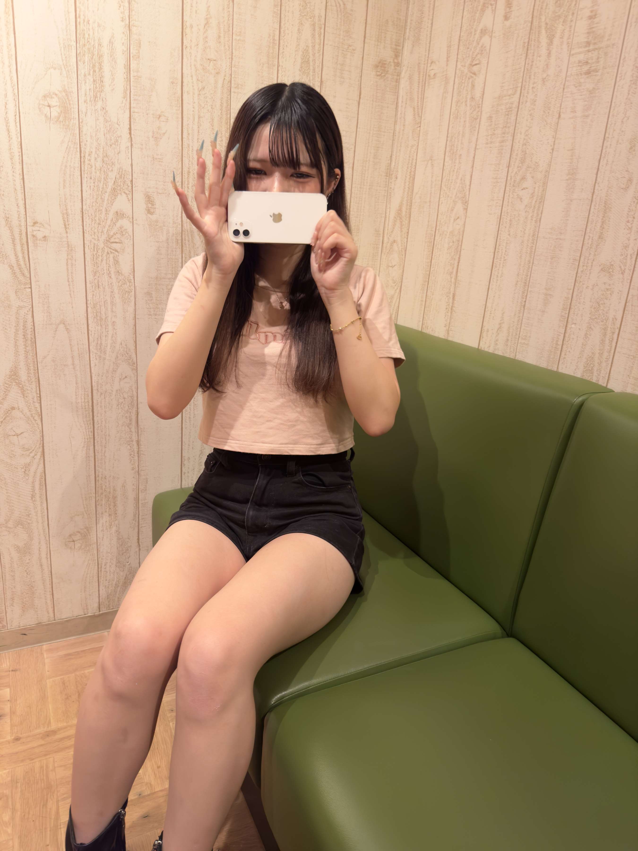 《在日留学生约拍樱花妹脚底2》作品图