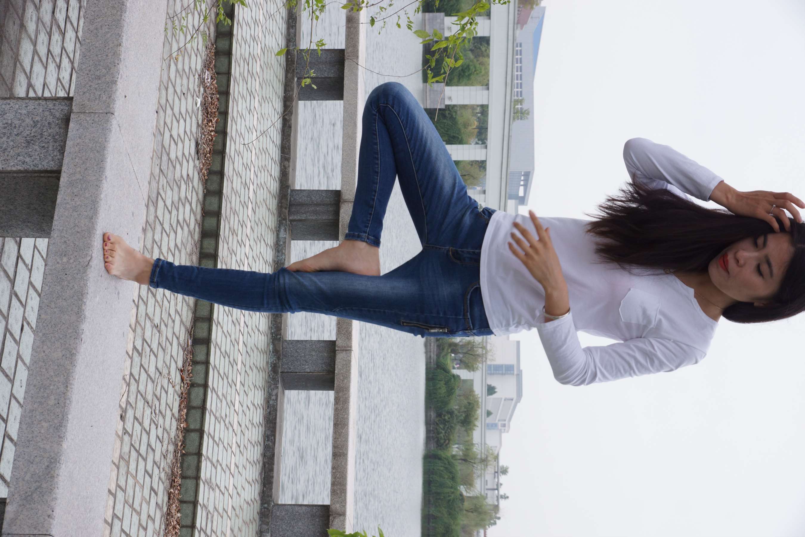 《瑜伽老师的功底就是不一样》作品图