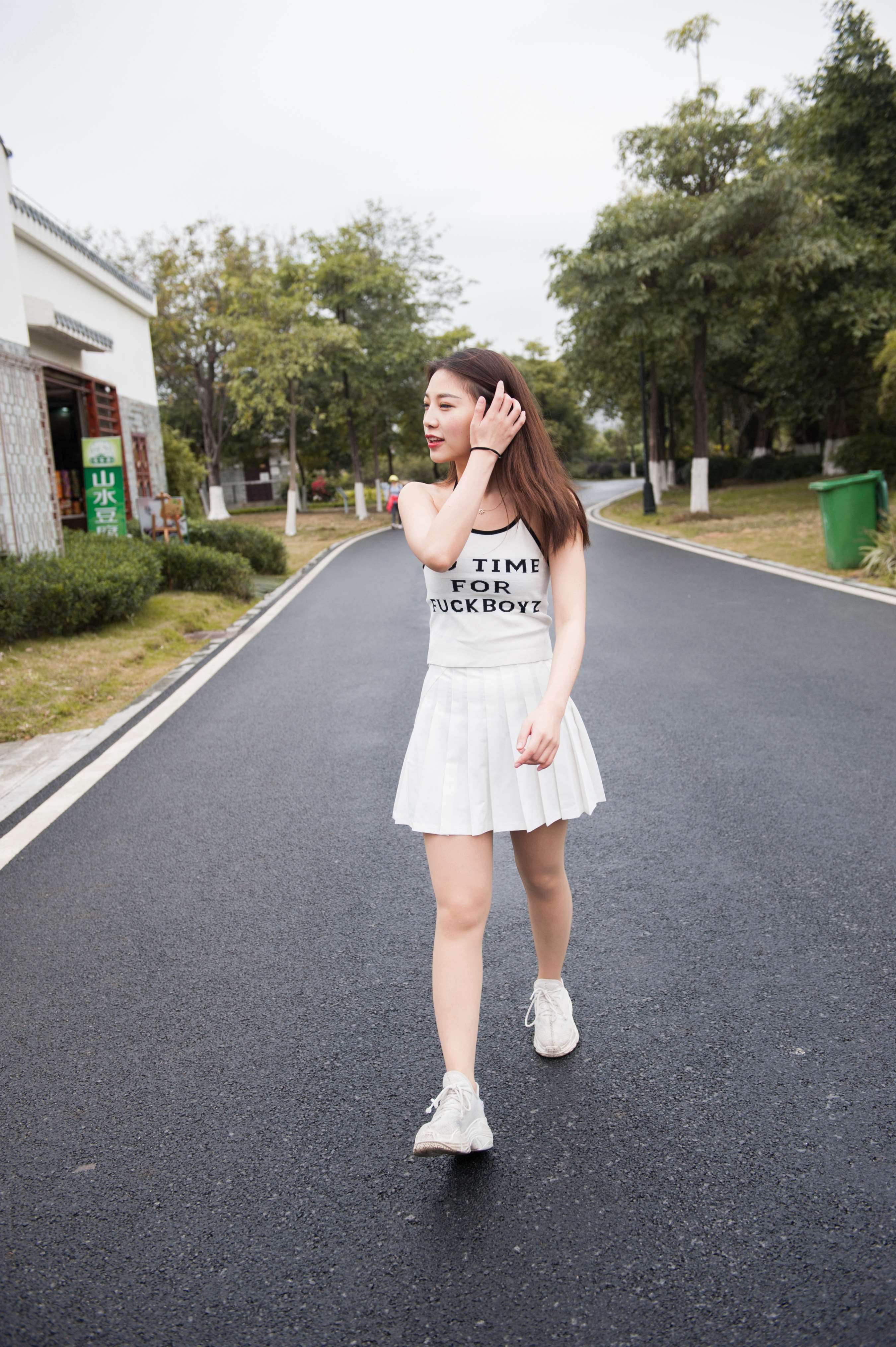 《小姐姐肉丝足》作品图