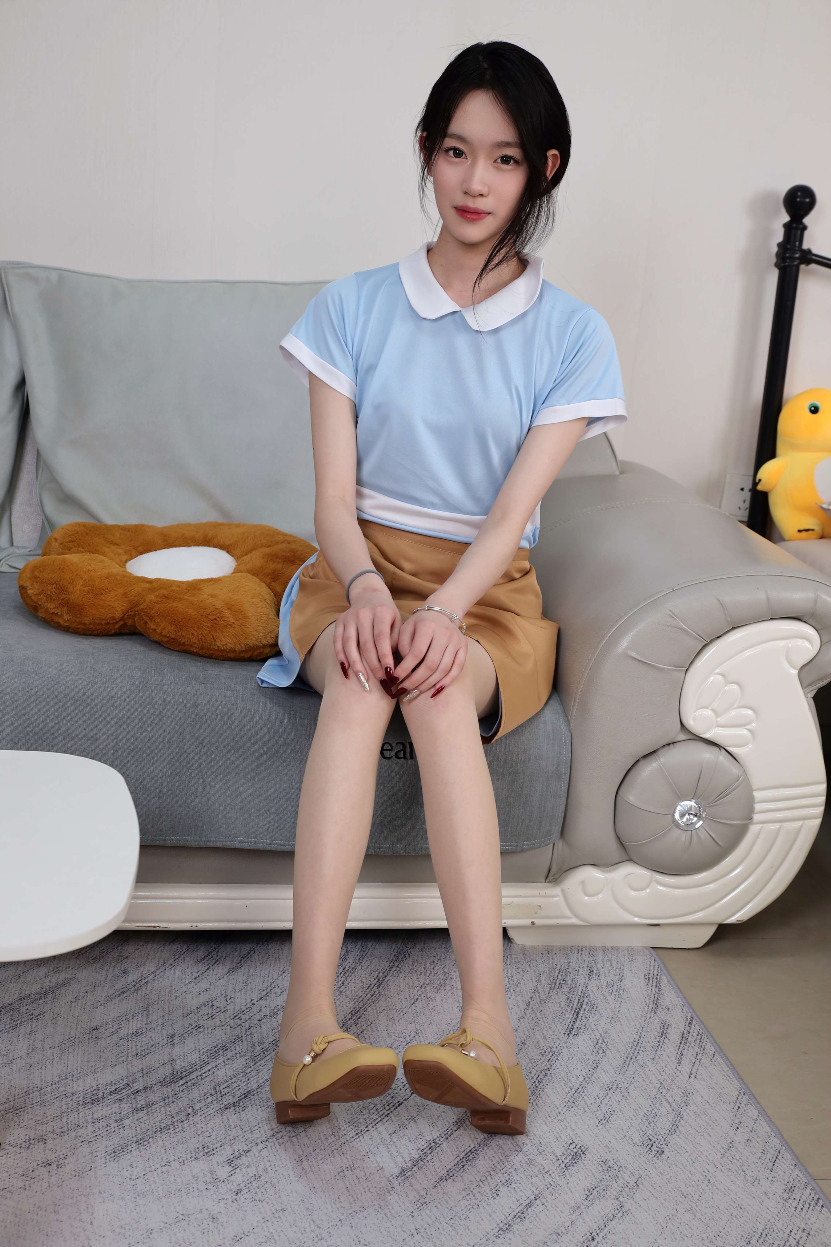 《小艺 好利来工作服套装の肉丝足》作品图