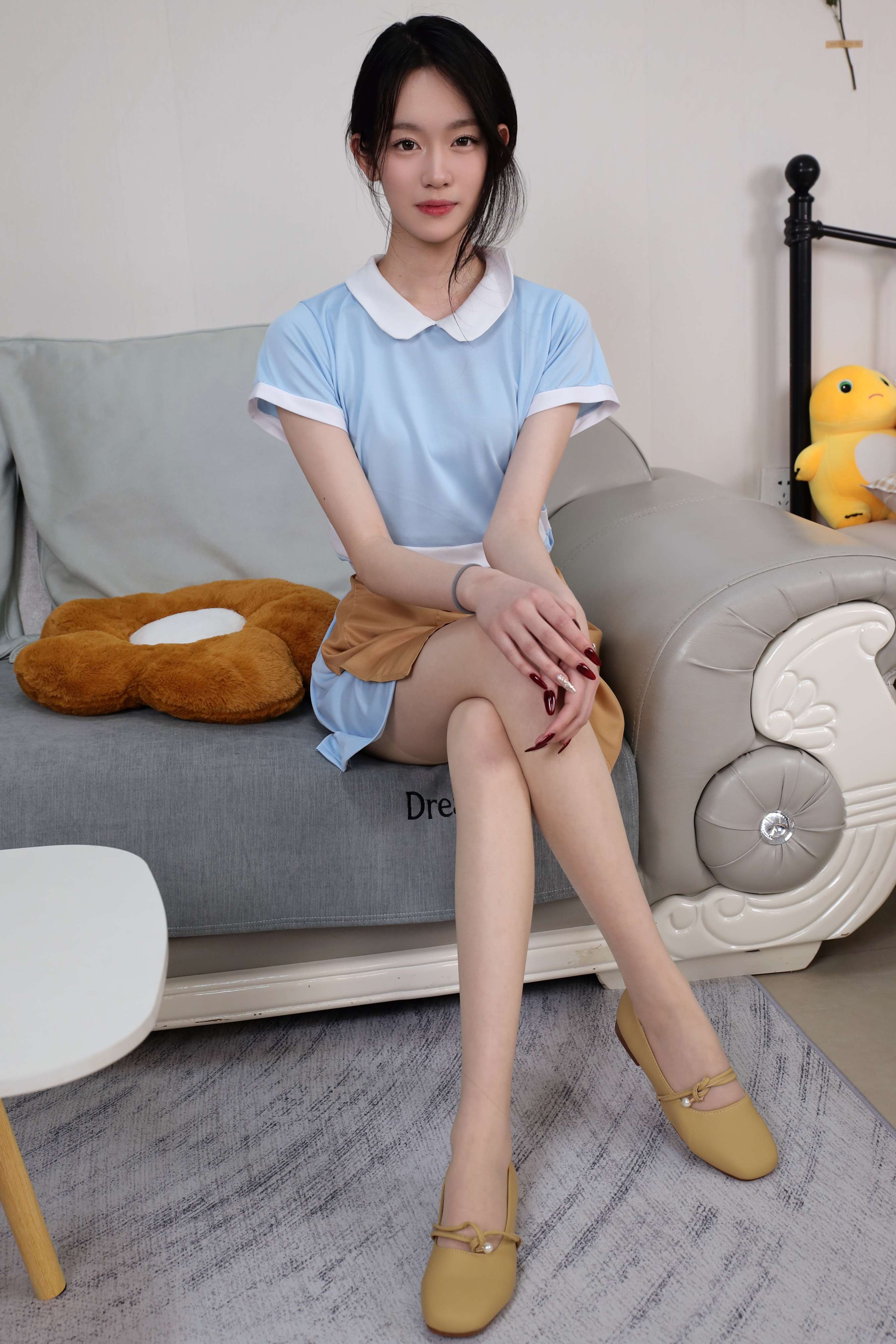 《小艺 好利来工作服套装の肉丝足》作品图