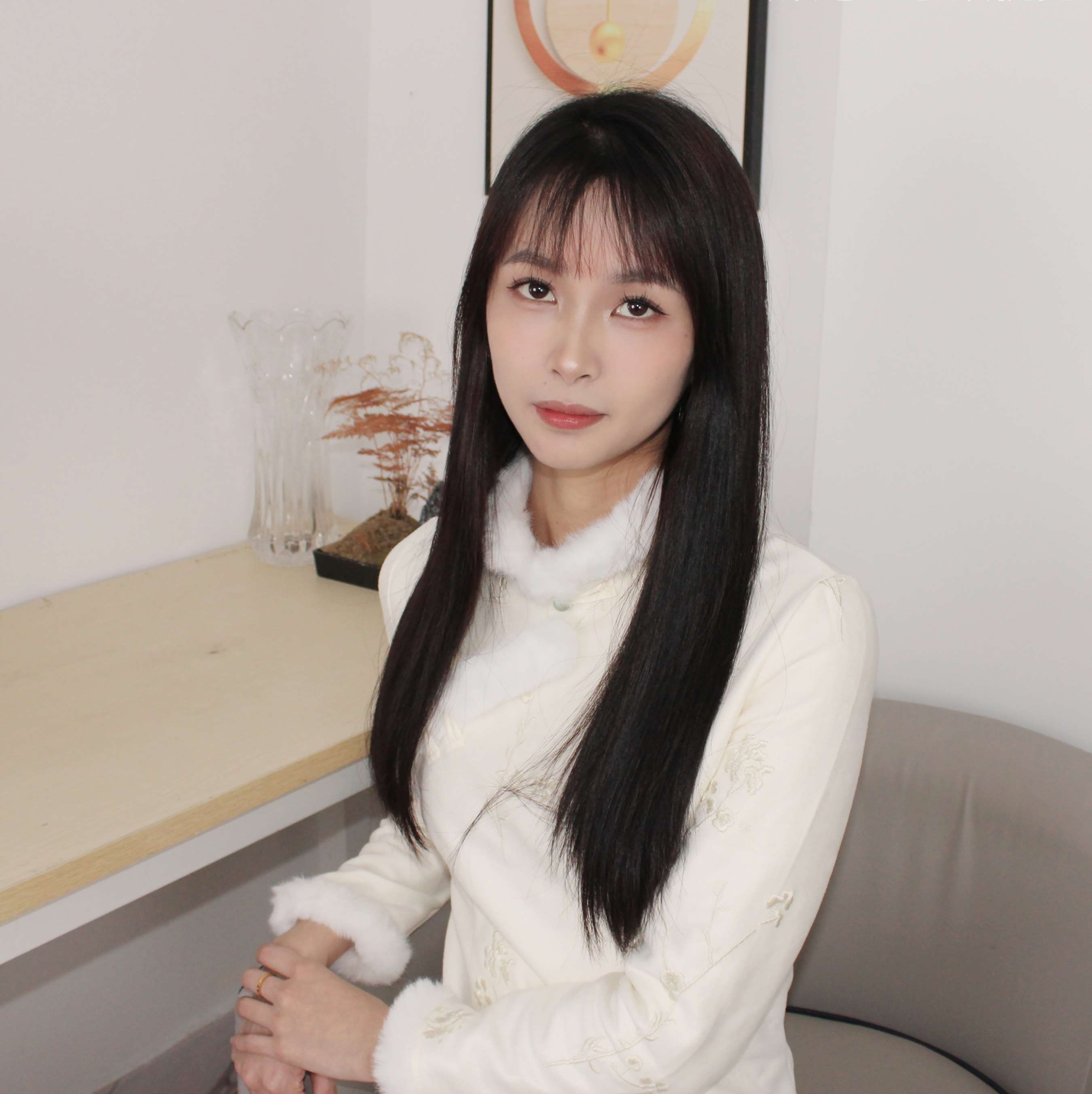 《敏儿-高跟の嫩足》作品图