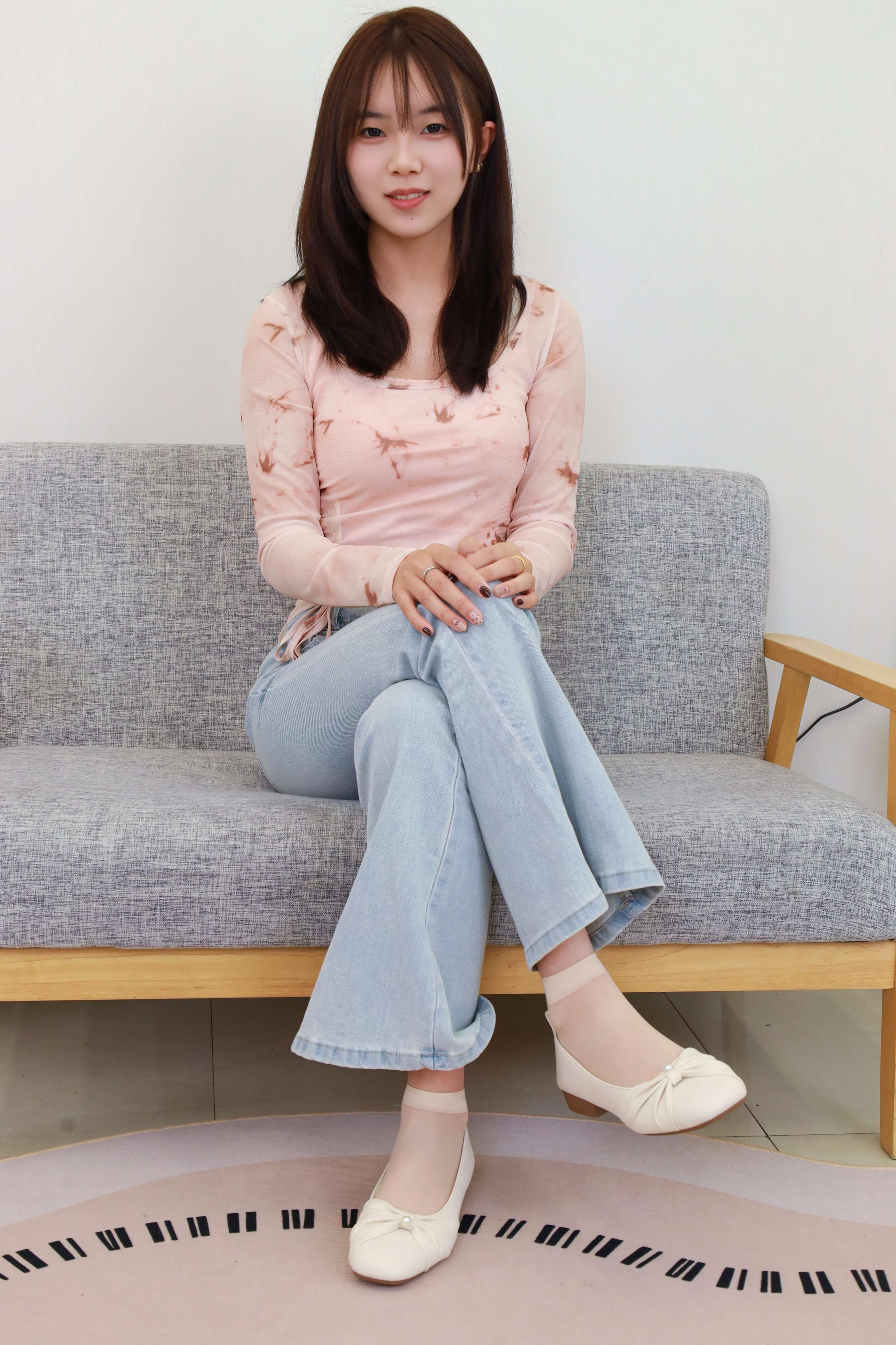 《宁宁 牛仔の短丝、嫩足》作品图