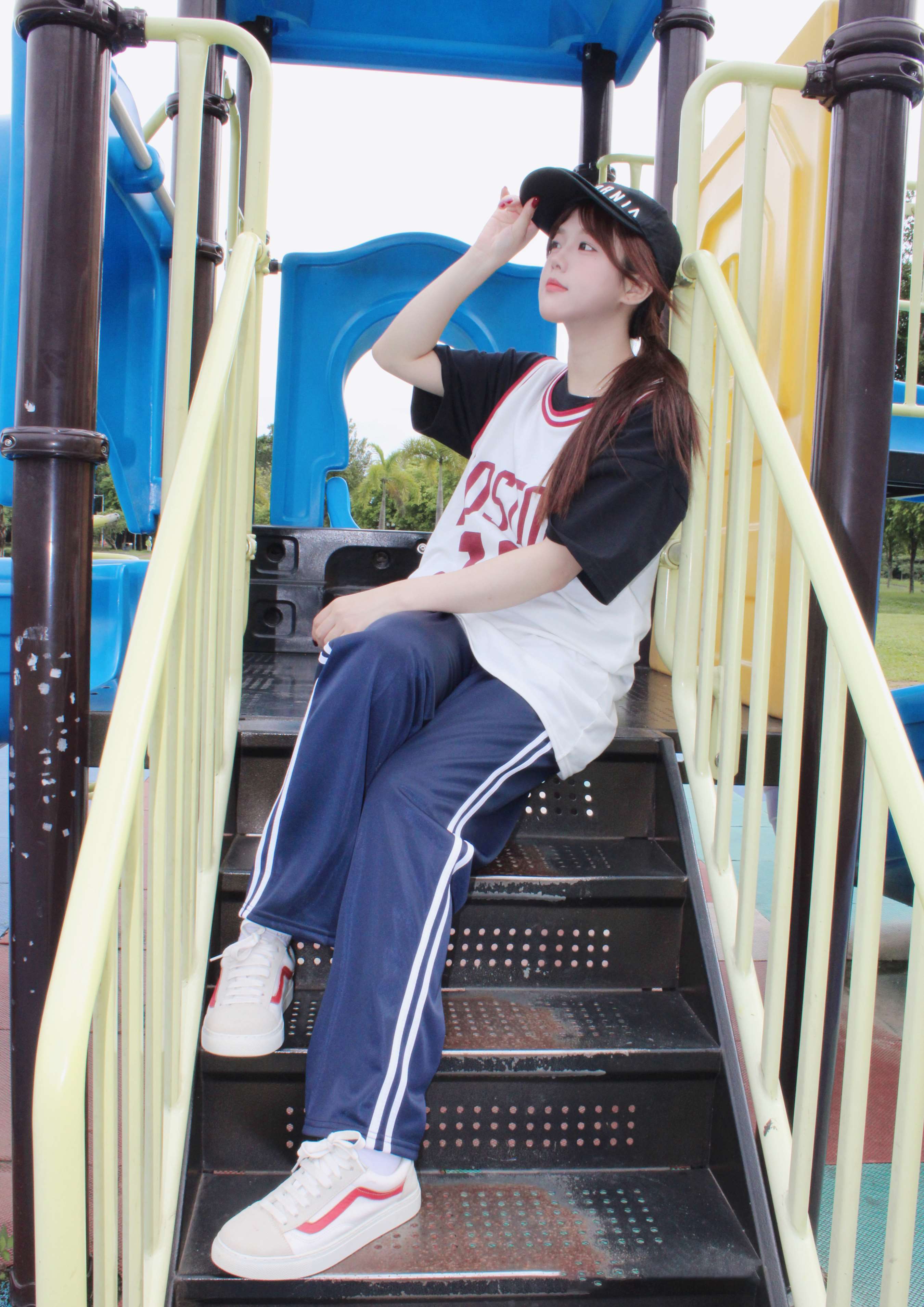 《小薯条人字拖の嫩足》作品图