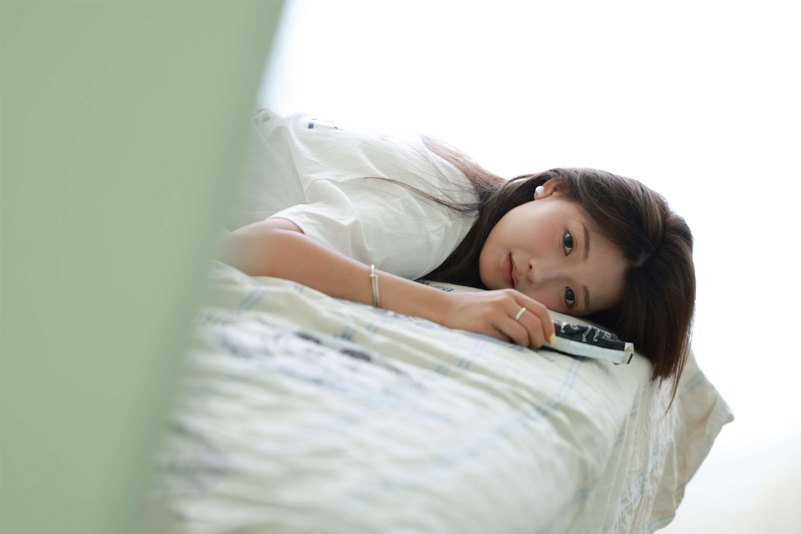 《粟子-脏板鞋の棉袜、嫩足》作品图