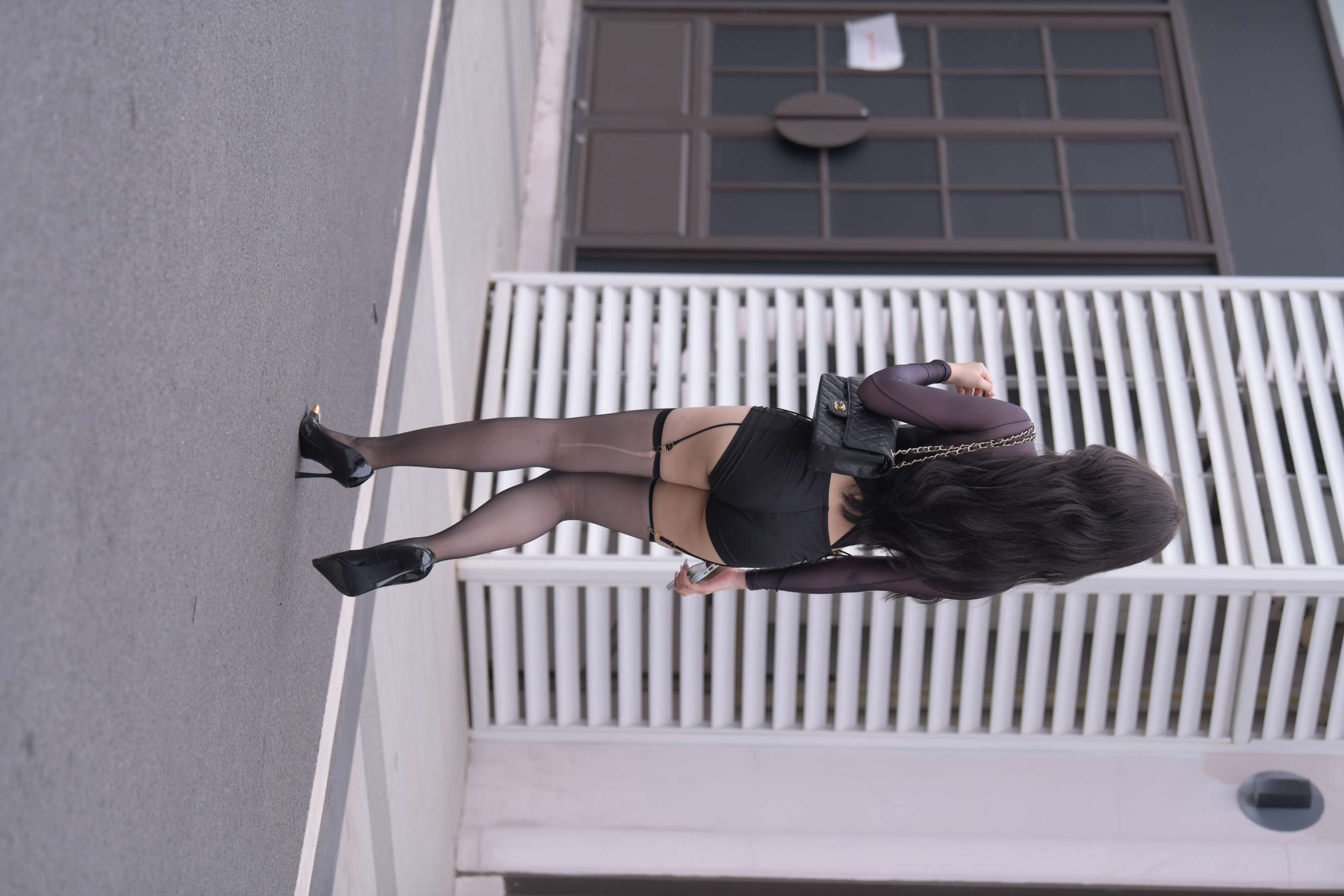 《妥协 下》作品图