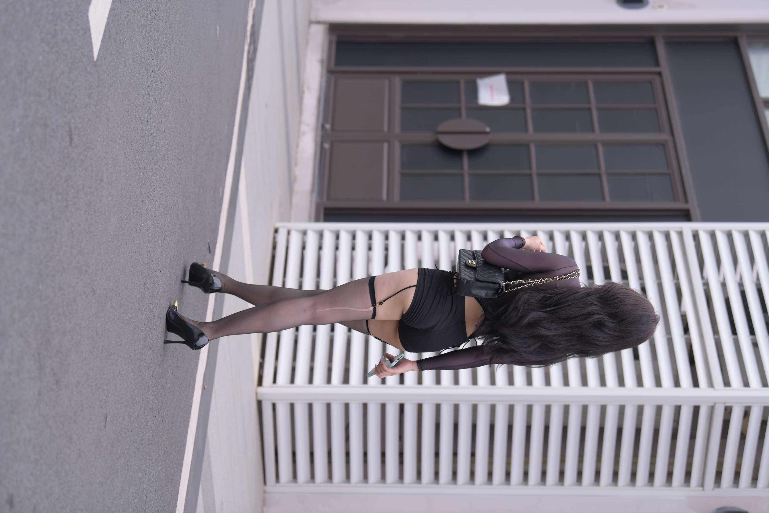 《妥协 下》作品图