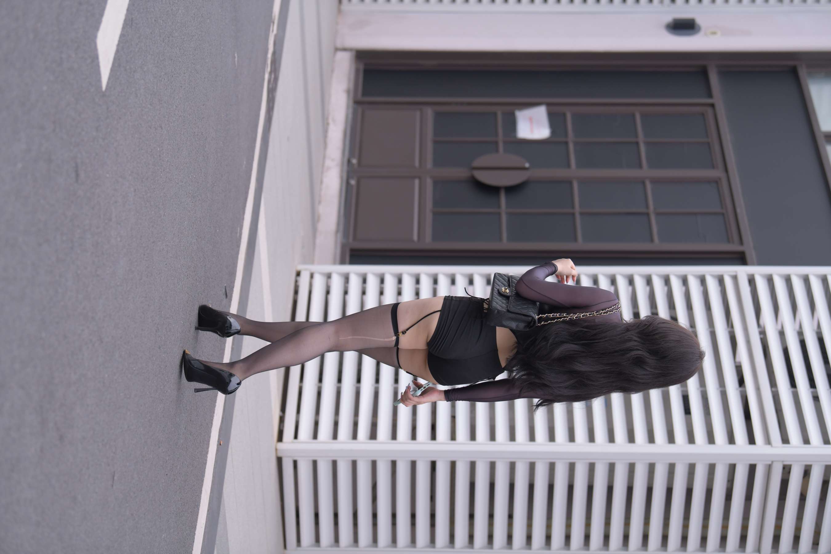 《妥协 下》作品图